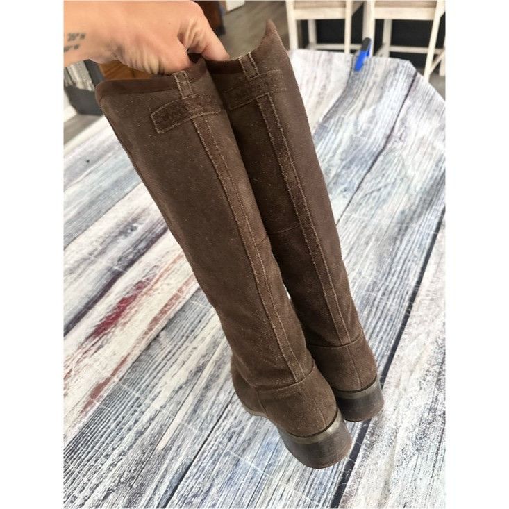 Calvin Klein Vintage Calvin Klein Women's Brown Suede Knee-High Boots Size US 7.5 / IT 37.5 - 6 Thumbnail