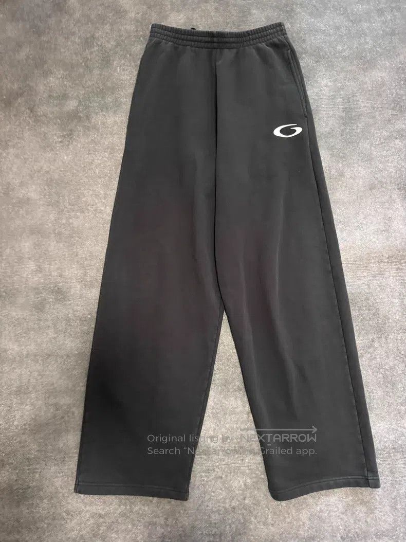 Balenciaga Balenciaga size XXS Sweatpants Size US 27 - 1 Thumbnail