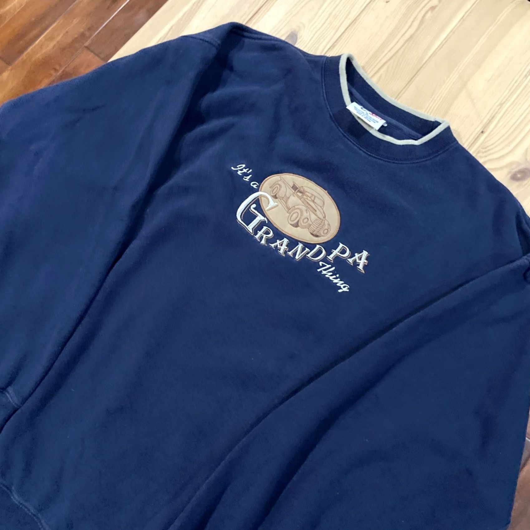 Vintage VINTAGE Men’s Sweatshirt It’s A Grandpa Thing Truck XL Blue Crew Neck Pullover Long Sleeve Mens Size US XL / EU 56 / 4 - 2 Thumbnail