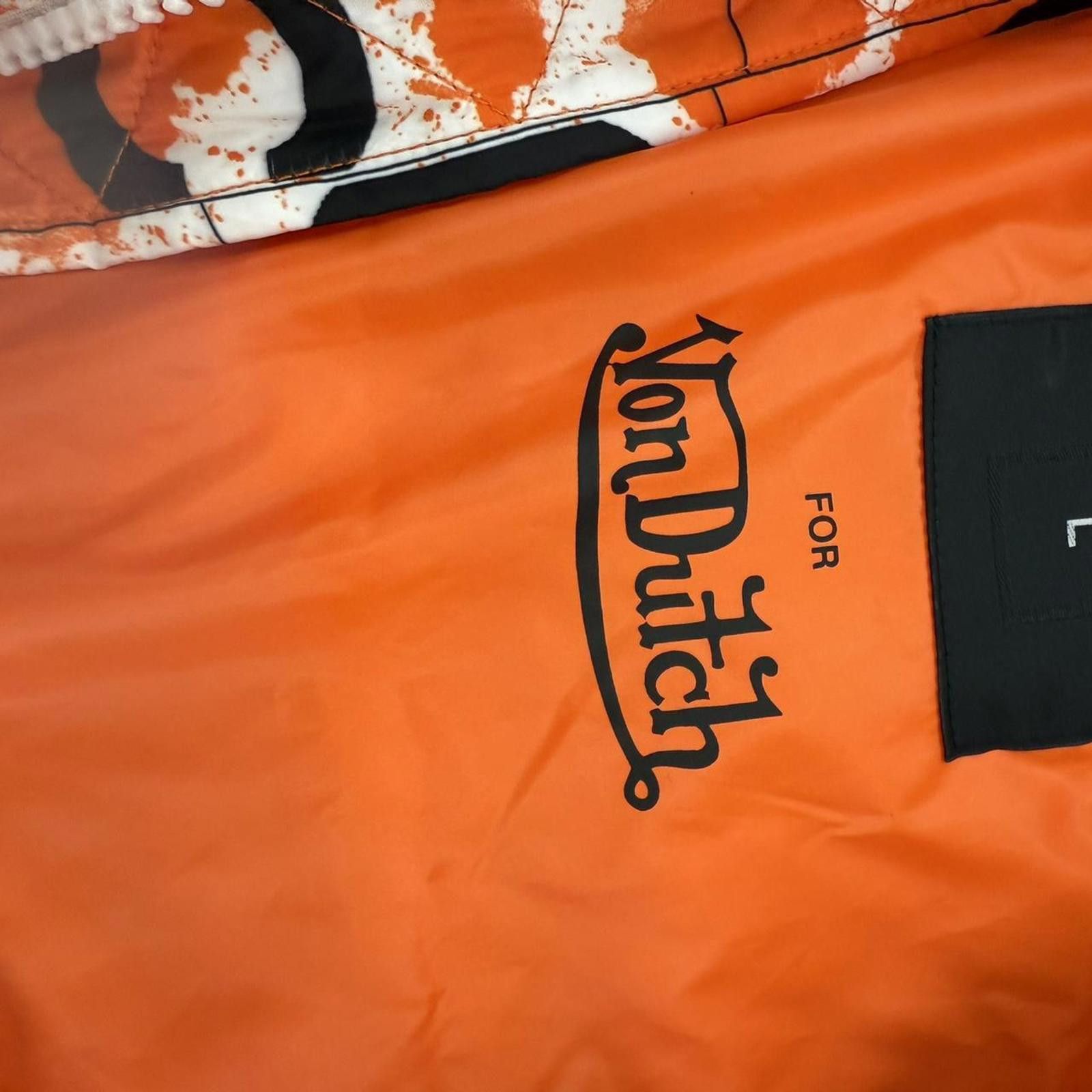Von Dutch Von Dutch Puffer Jacket White Orange Fur Hood Size Large Size US L / EU 52-54 / 3 - 4 Thumbnail