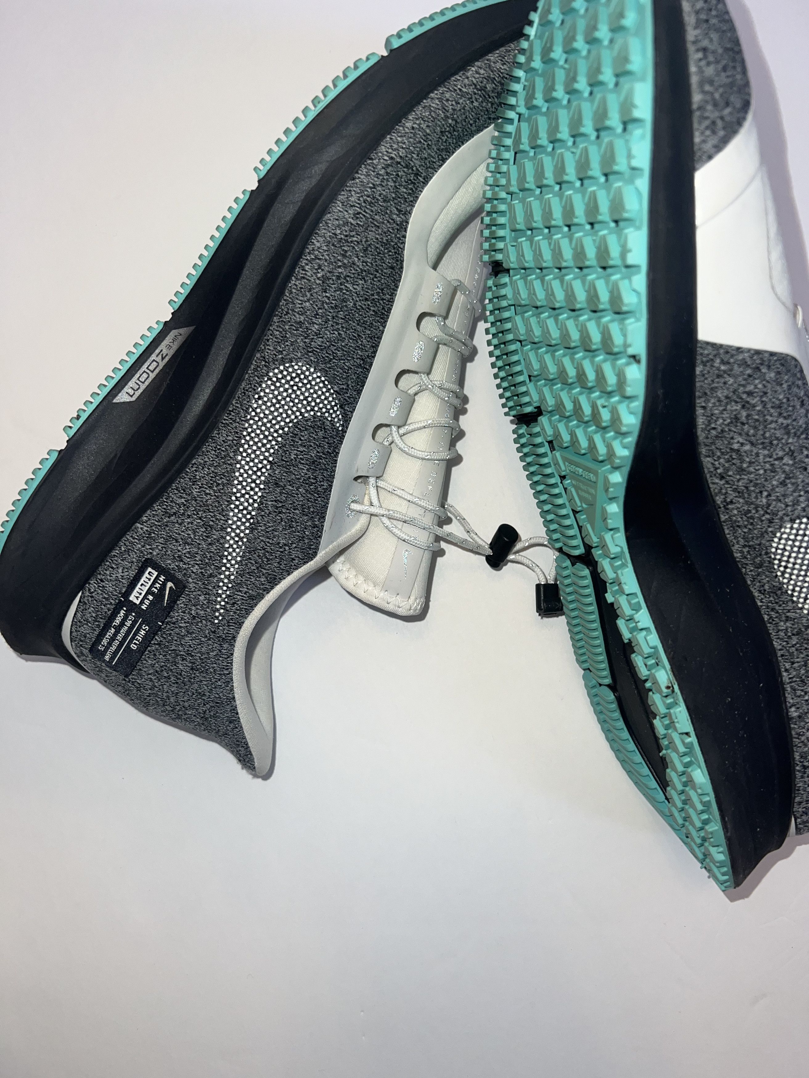 Nike Wmns Air Zoom Pegasus 35 Run Shield 'Oil Grey' Size US 10 / IT 40 - 6 Thumbnail