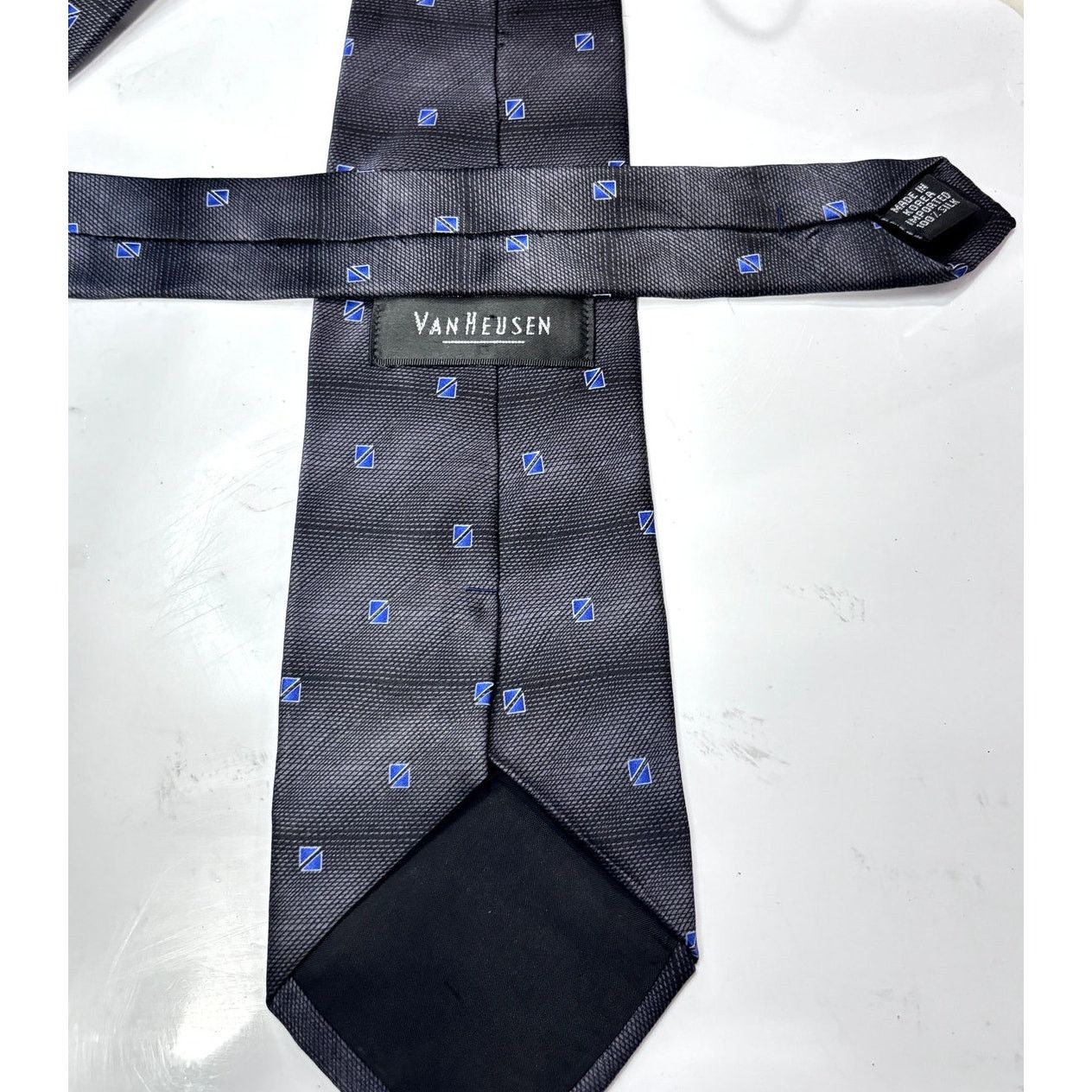 Van Heusen VAN HEUSEN Men's Silk Blue Square Pattern Neck Tie Size ONE SIZE - 3 Thumbnail