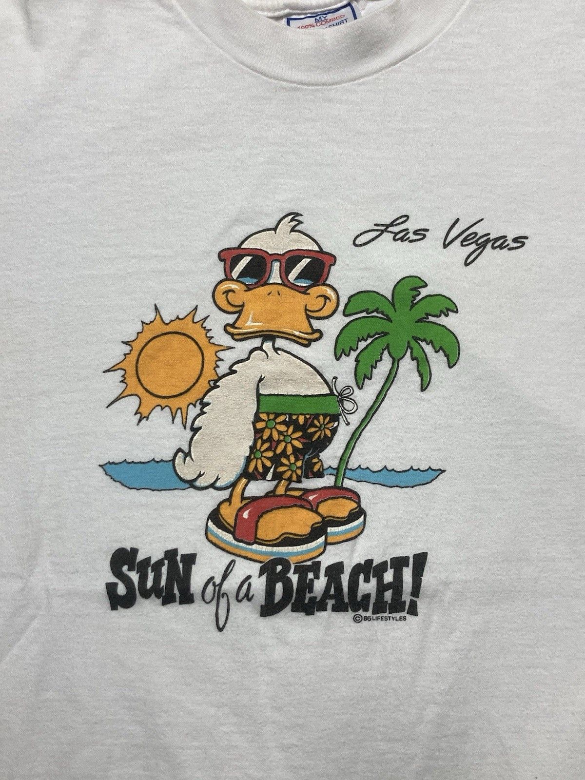 Vintage Vintage 80s t shirt Las Vegas sun of a beach duck funny L Size US L / EU 52-54 / 3 - 2 Thumbnail