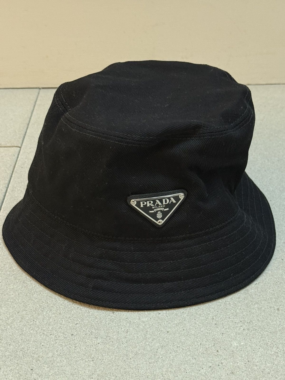 Prada Prada Cotton Bucket Hat Size ONE SIZE - 1 Thumbnail