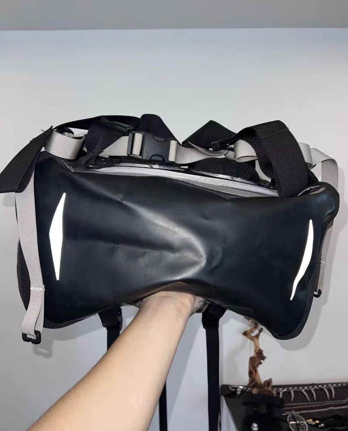 11 By Boris Bidjan Saberi Boris Bidjan Saberi 11ByBBS Utility Waterproof Backpack Size ONE SIZE - 6 Thumbnail
