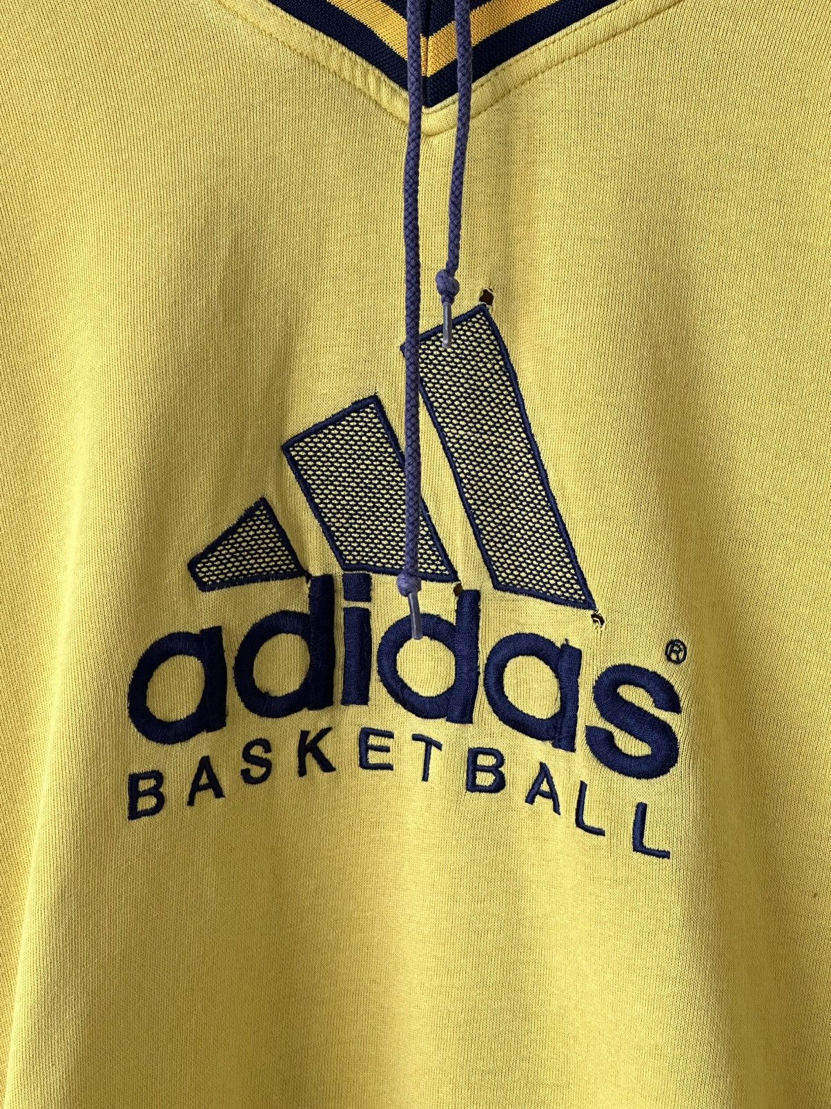 Vintage Vintage 90s Adidas Basketball Yellow Torn Oversized Hoodie Size US L / EU 52-54 / 3 - 5 Thumbnail