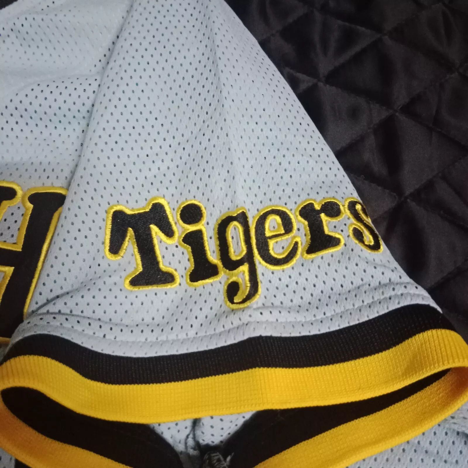 Japanese Brand × MLB Hanshin Tigers NPB Japanese Baseball Jersey Size US L / EU 52-54 / 3 - 4 Thumbnail