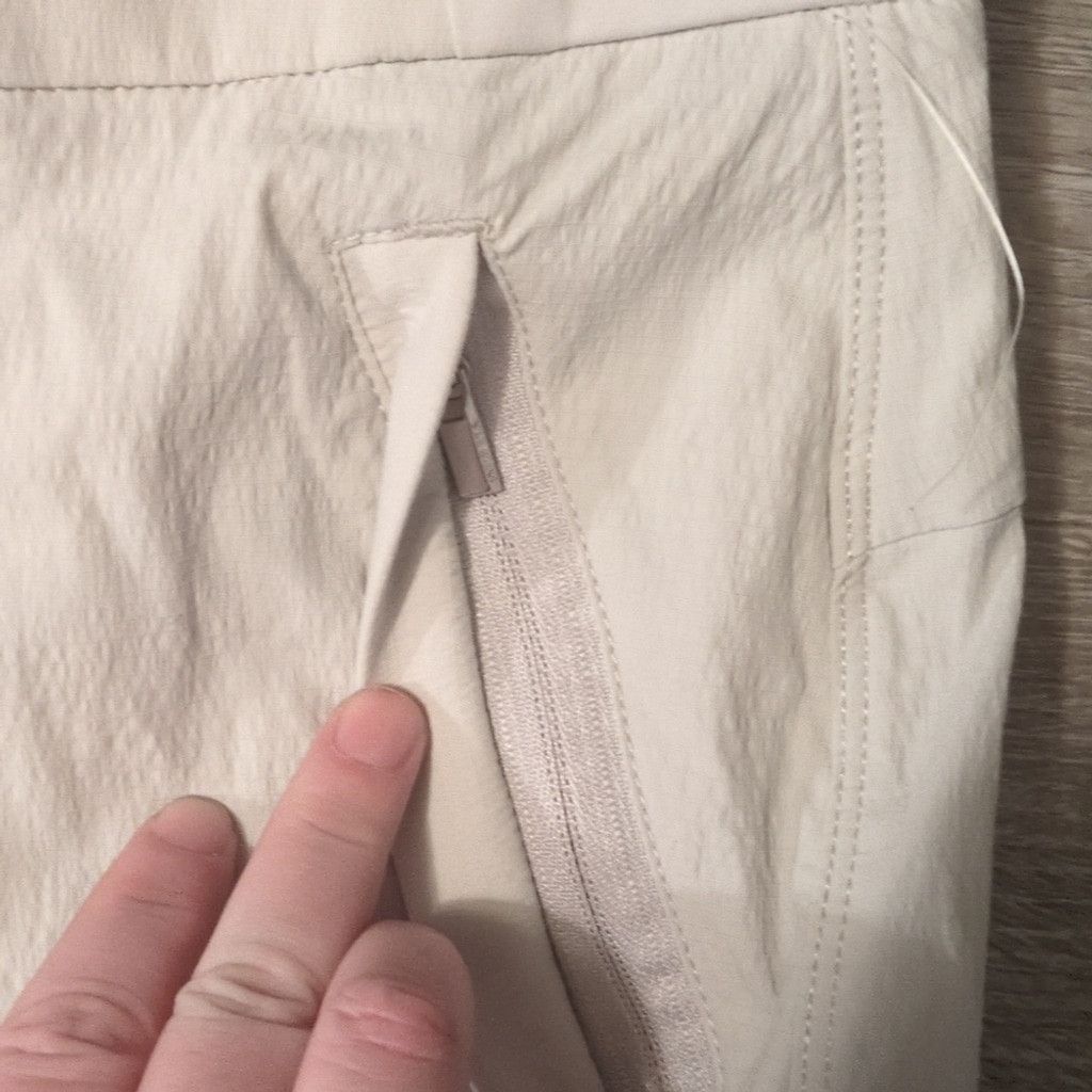 Athleta Athleta trekkie hike pants size 14 Size 36" / US 14 / IT 50 - 3 Thumbnail