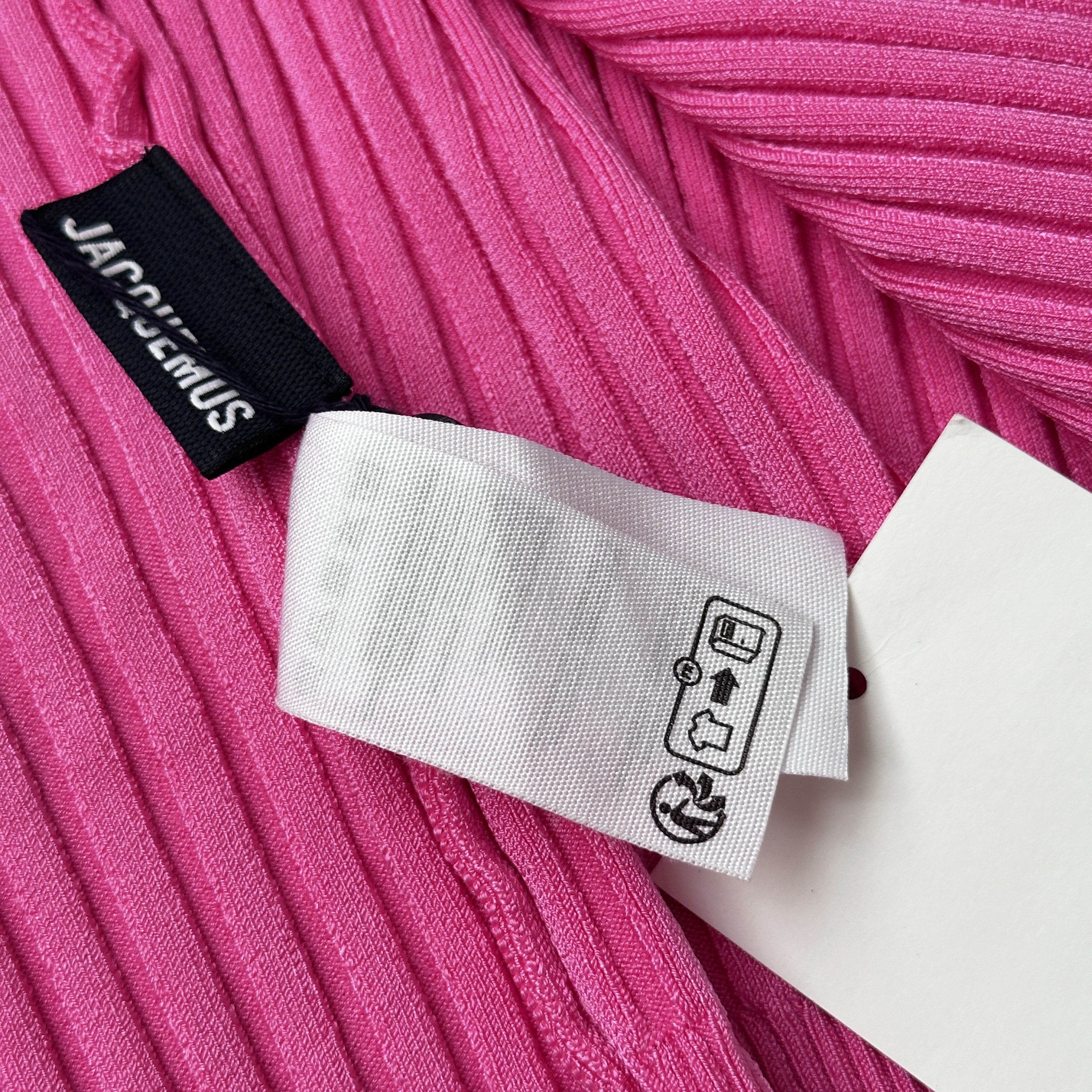Jacquemus Jacquemus Logo Plaque Long-Sleeved Cardigan Size XS / US 0-2 / IT 36-38 - 5 Thumbnail