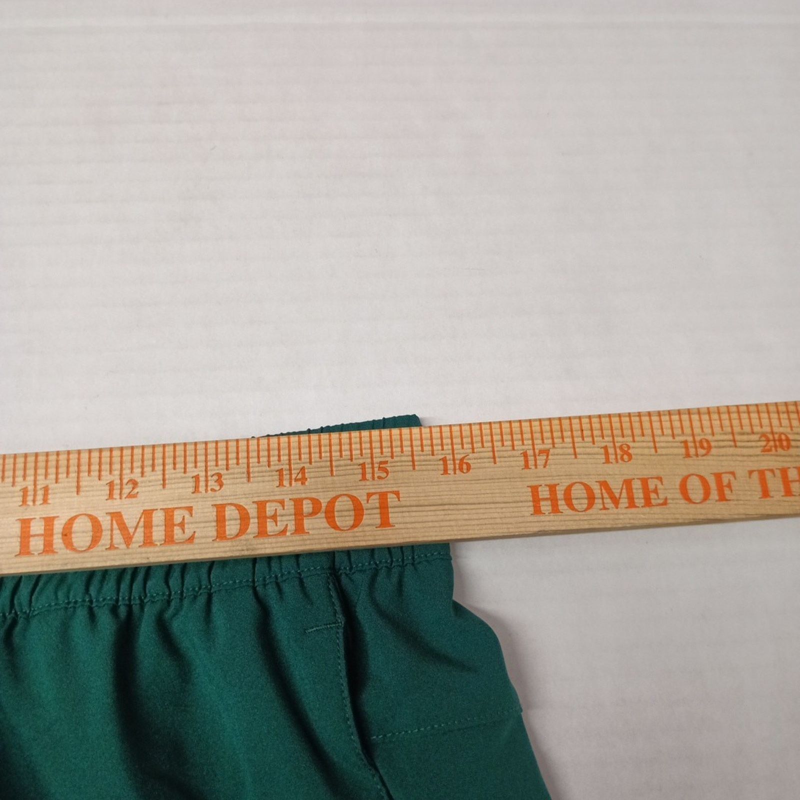 Reebok Reebok Workout Ready Woven Athletic Shorts Mens Size M Green Size US 33 - 6 Thumbnail