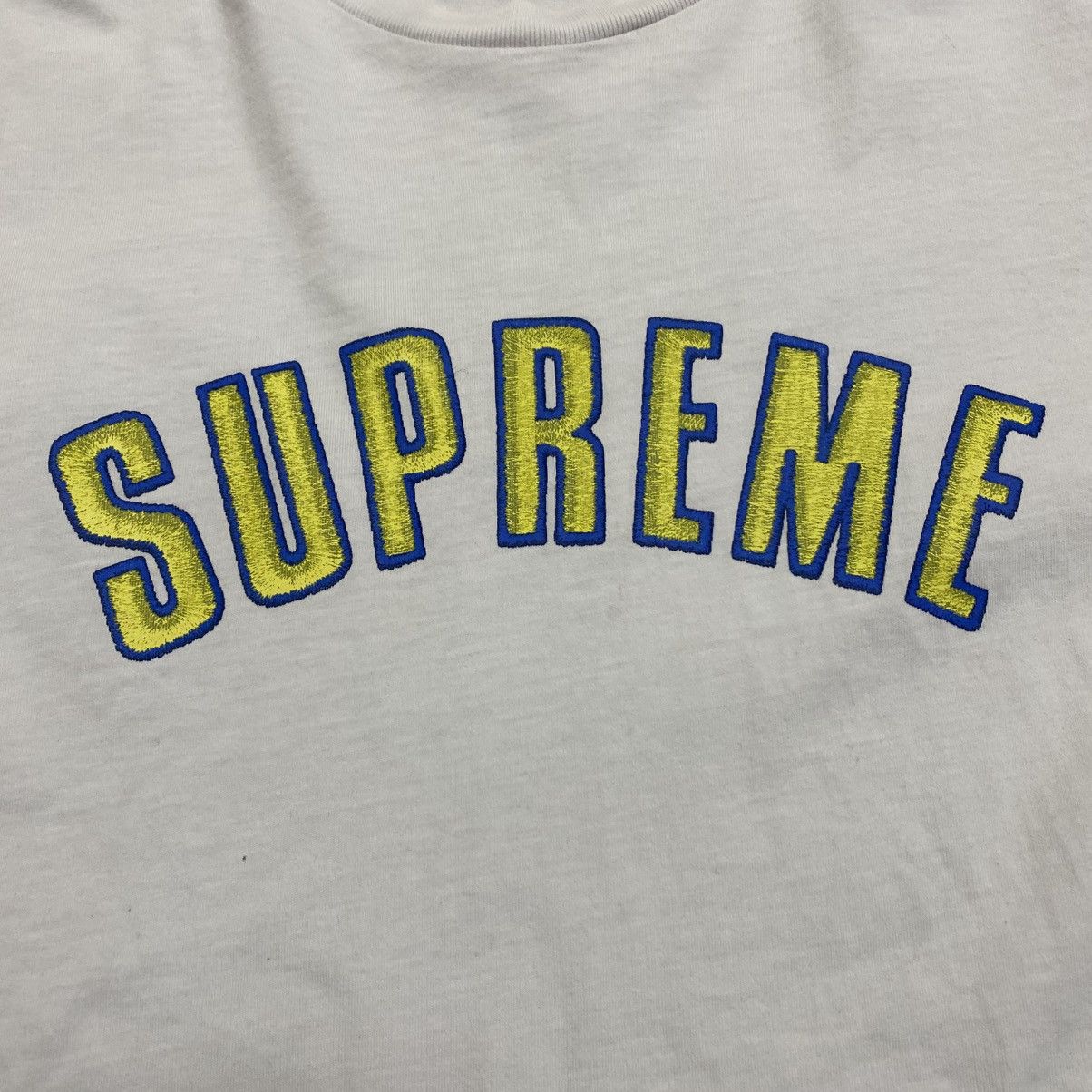 Supreme Supreme T-Shirt Big Logo White Size L Size US L / EU 52-54 / 3 - 6 Thumbnail