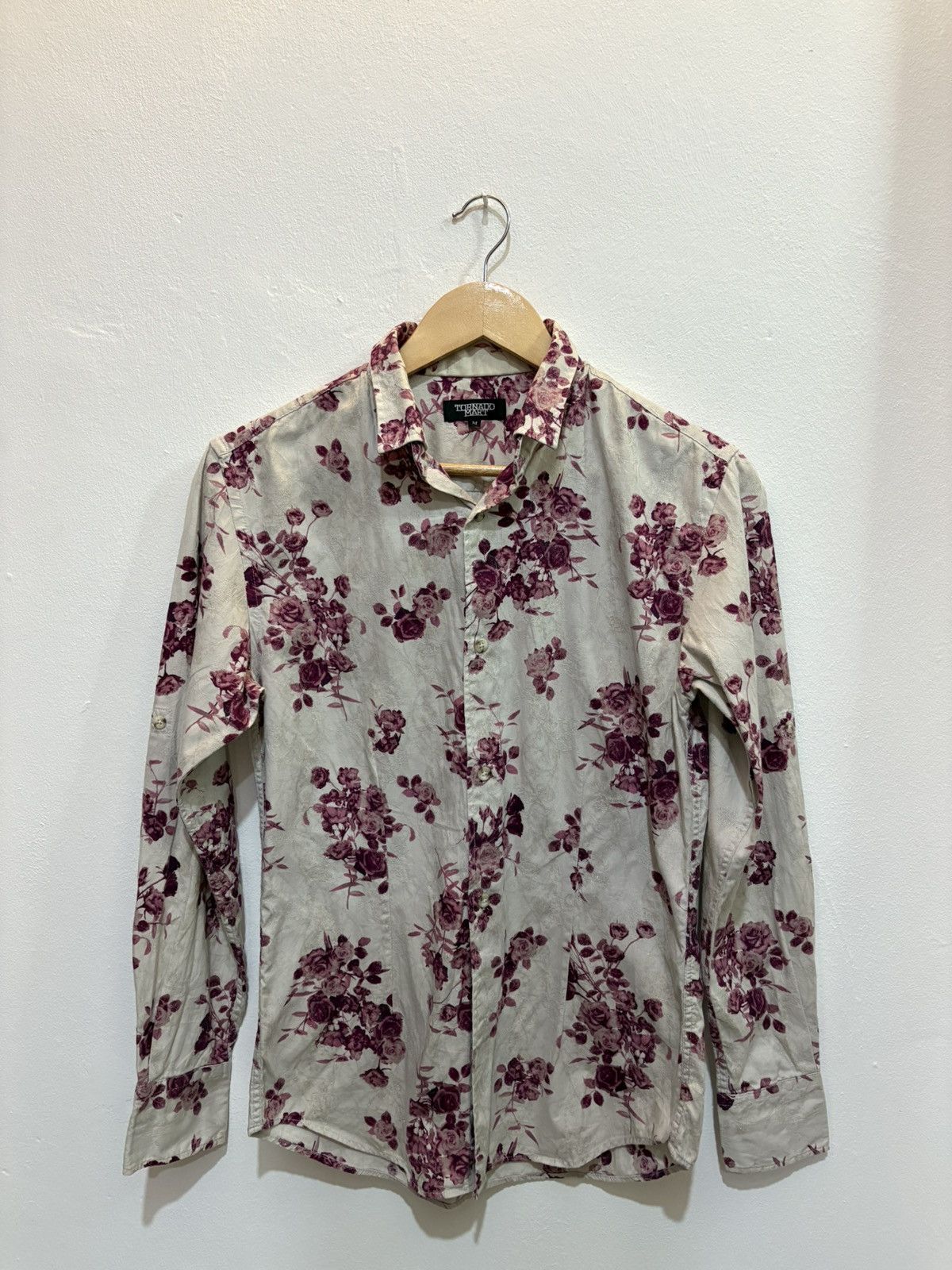 Tornado Mart Tornado mart flower print shirt Size US S / EU 44-46 / 1 - 3 Thumbnail