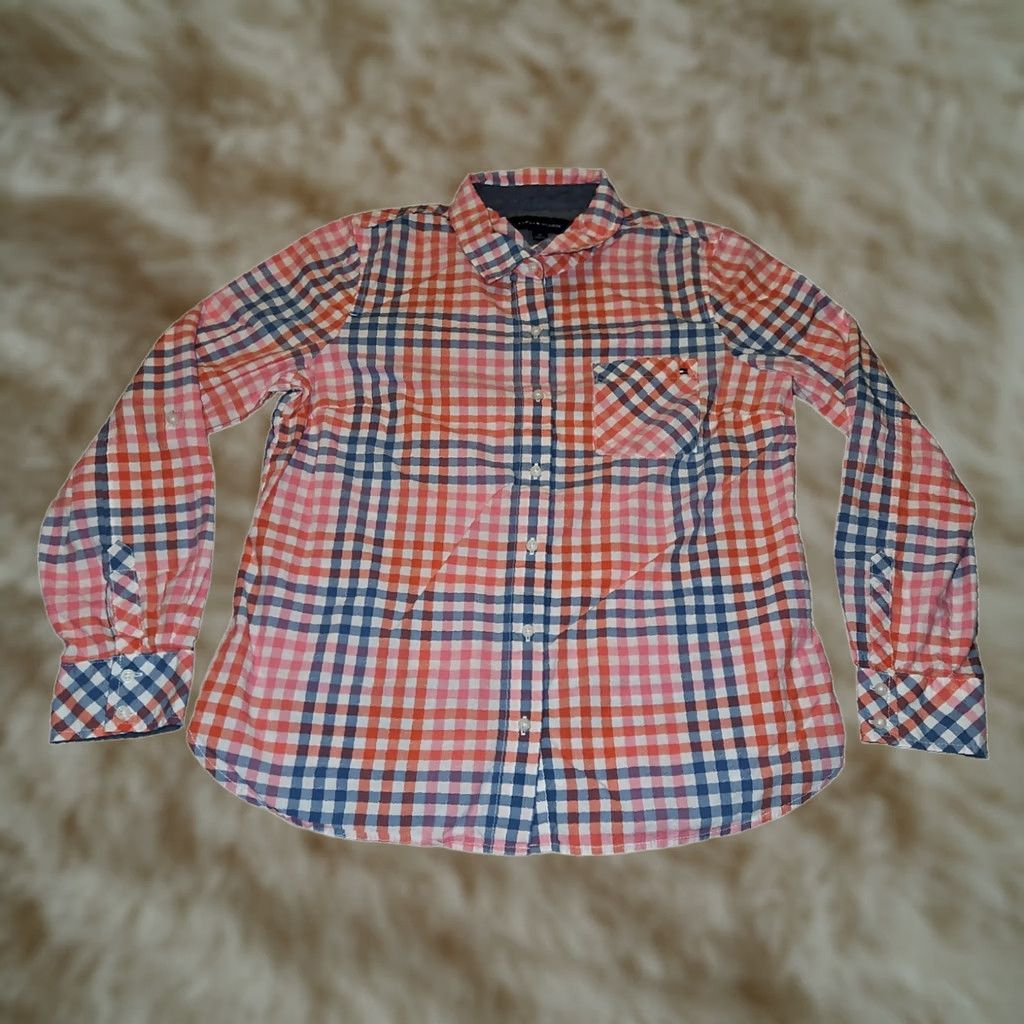 Tommy Hilfiger VINTAGE Tommy Hilfiger Button-Up Sleeve Women's M Long Sleeve Roll Tab Spring Size M / US 6-8 / IT 42-44 - 1 Thumbnail