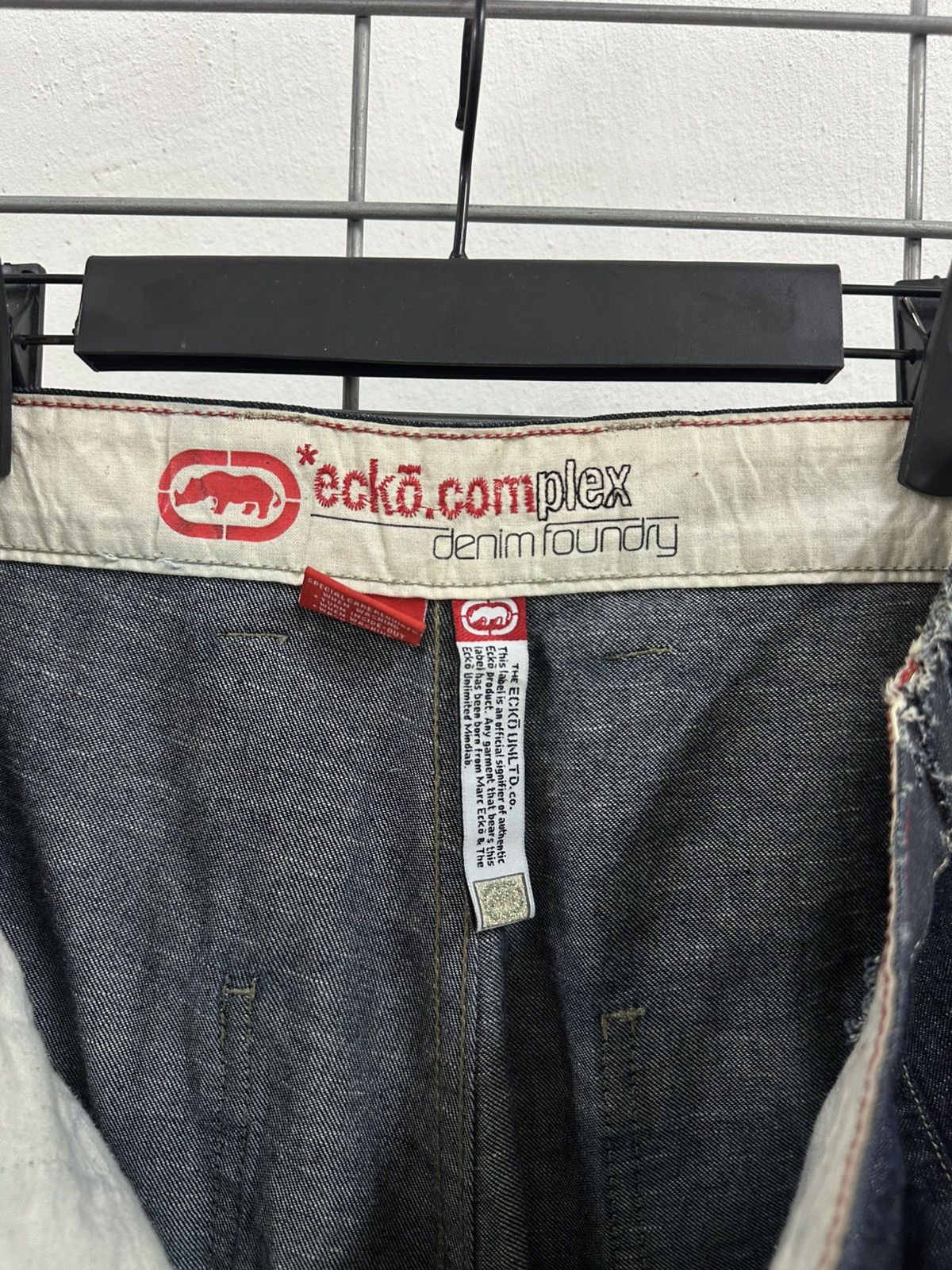 Ecko Unltd. Rare And Beautiful Ecko Unltd. Big Front Pocket Cargo Jorts Size US 34 / EU 50 - 15 Thumbnail