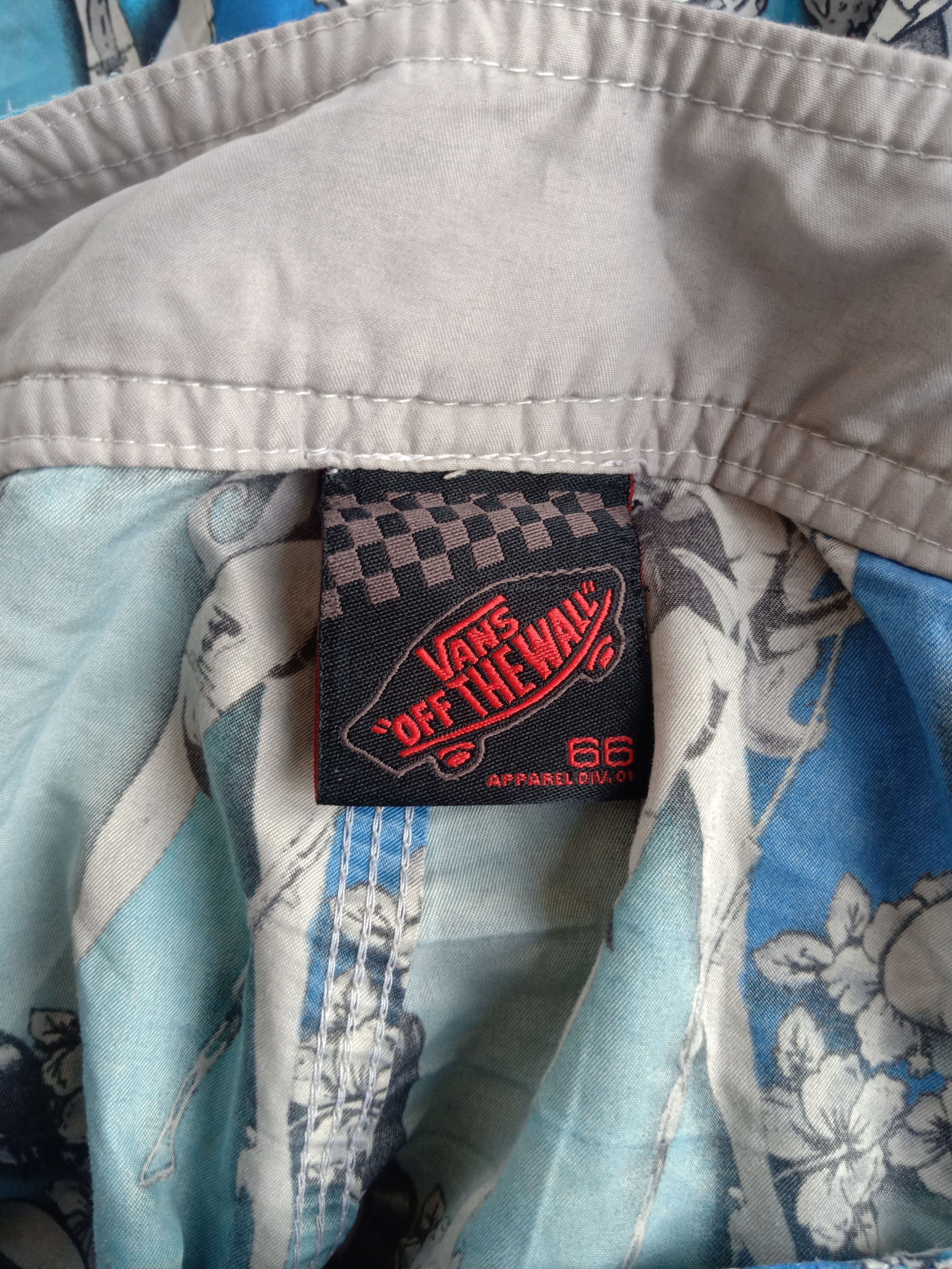 Lost Enterprises × Vans Vintage lost x Vans all over print pin-up girl board shorts Size US 32 / EU 48 - 9 Thumbnail