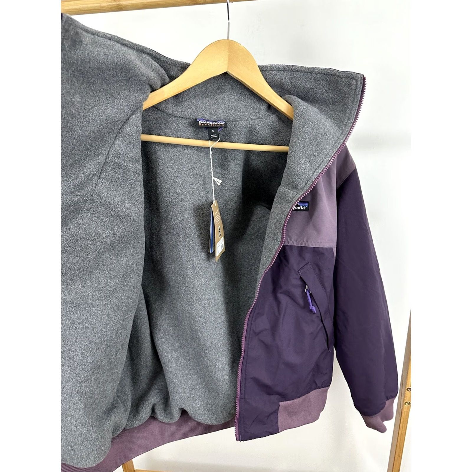 Patagonia VINTAGE NWT Patagonia Women's Shelled Synchilla Piton Purple Bomber Jacket S Size S / US 4 / IT 40 - 3 Thumbnail