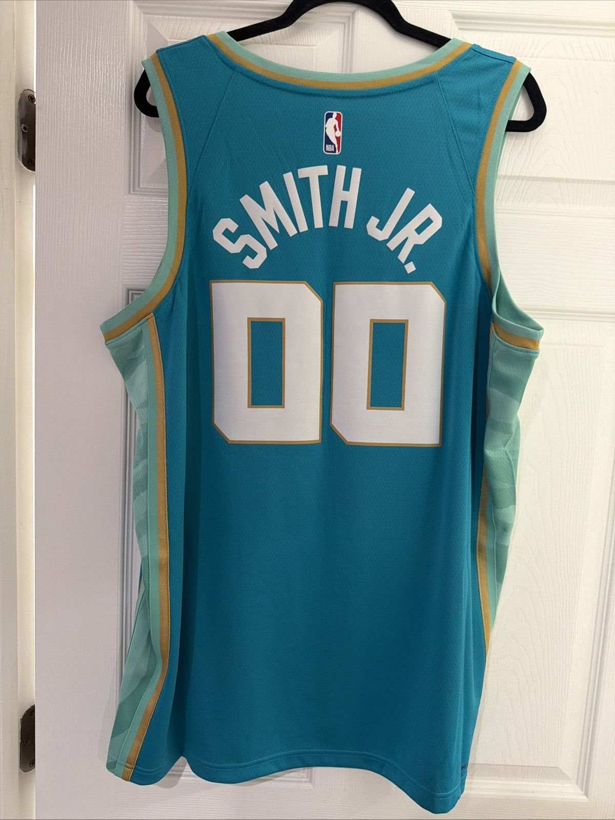 Nike Jordan Buzz City Basketball Blue Jersey NWT Size 52/XL Mens Size US XL / EU 56 / 4 - 6 Thumbnail