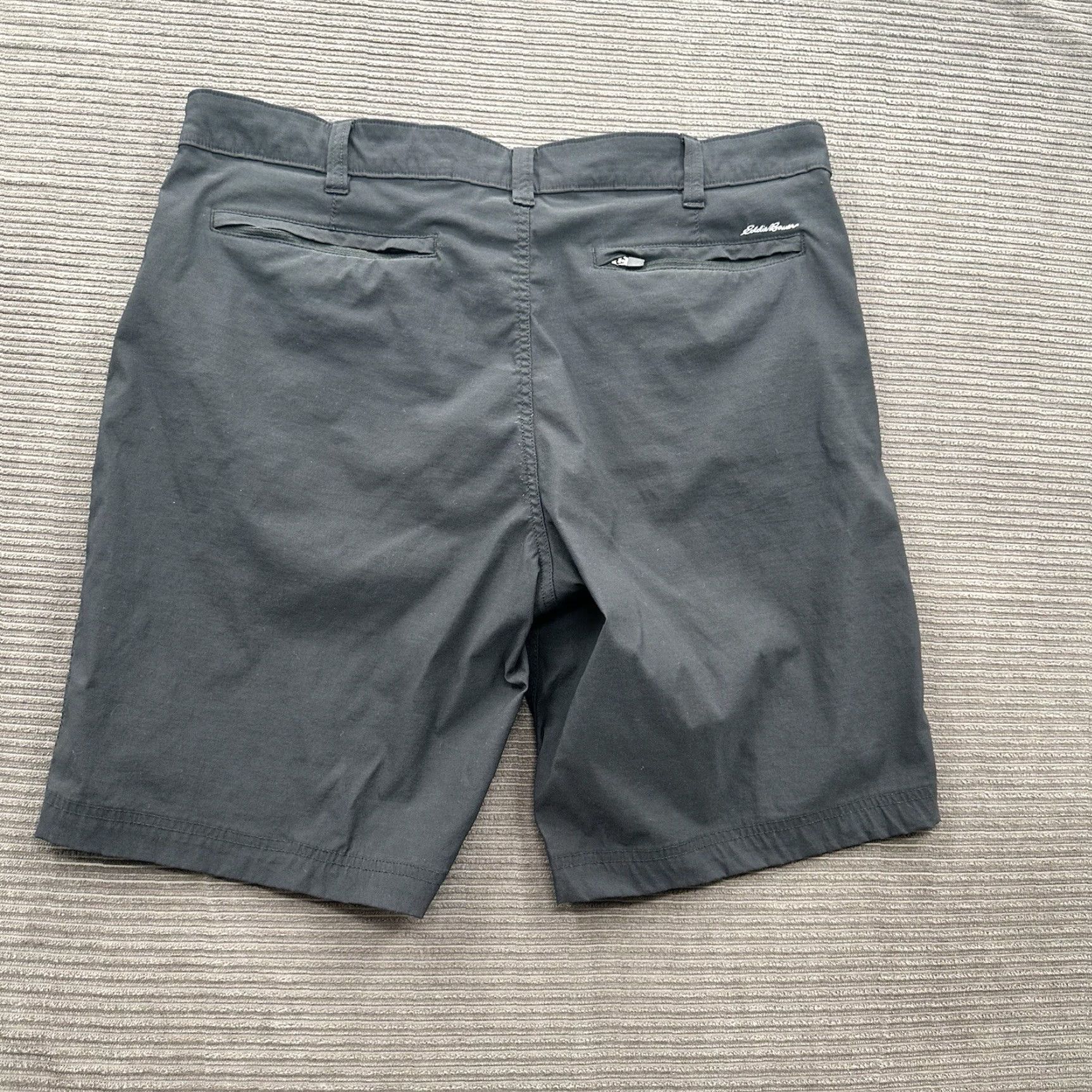 Eddie Bauer Eddie Bauer Travex Shorts Men 38 Black Nylon Outdoors Hiking Walking Exploring Chino 5-Pocket Regular Waist 10 In Inseam Mens Size US 38 / EU 54 - 2 Thumbnail