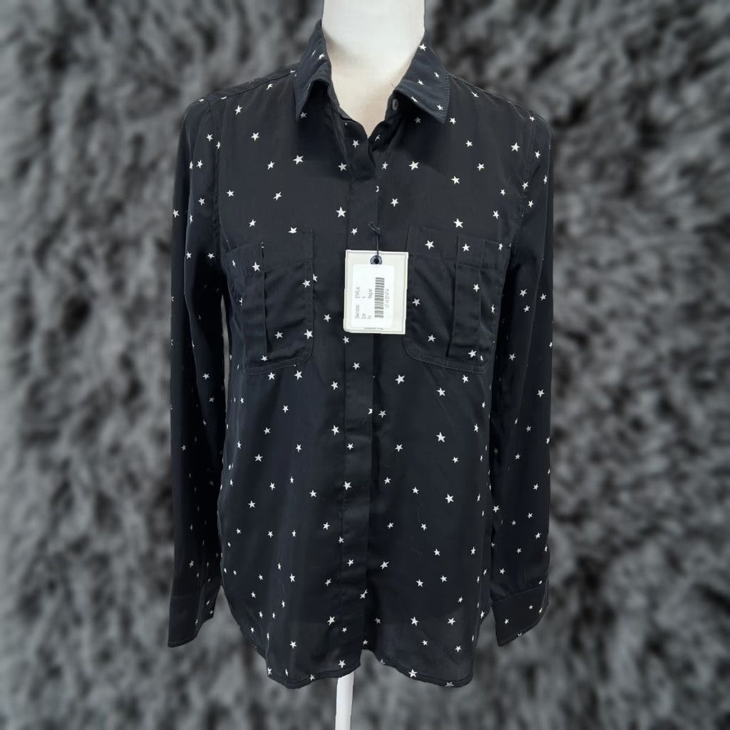 UNTUCKit UNTUCKit Button-Up Shirt Starlia Stars Navy 2 Pocket Womens Sz 4 Regular Button-Up Shirt Womens Navy Stars Giftable Casual Vintage no Size S / US 4 / IT 40 - 1 Thumbnail