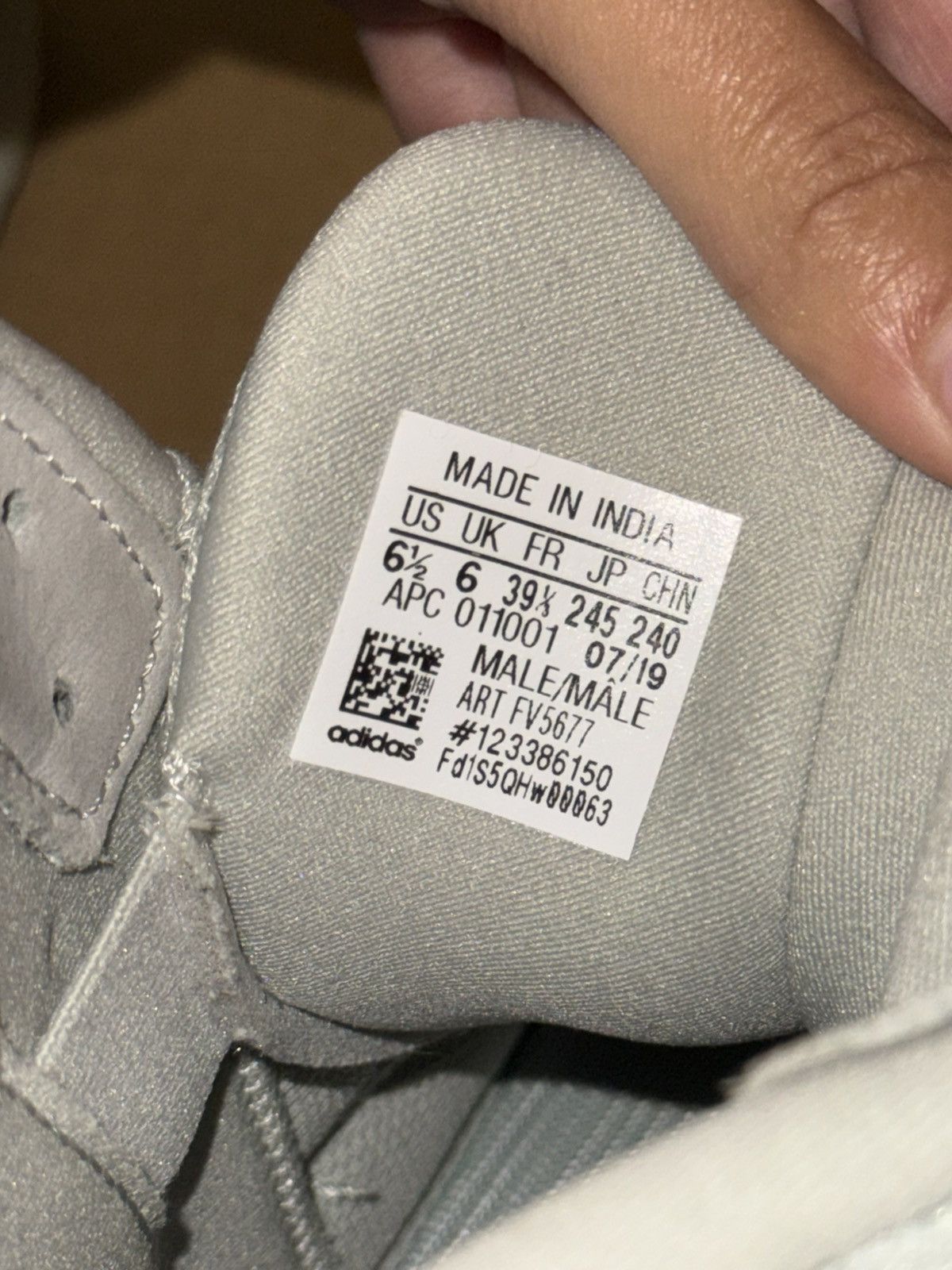 Adidas Yeezy Desert Boot Size US 6.5 / EU 39-40 - 3 Thumbnail