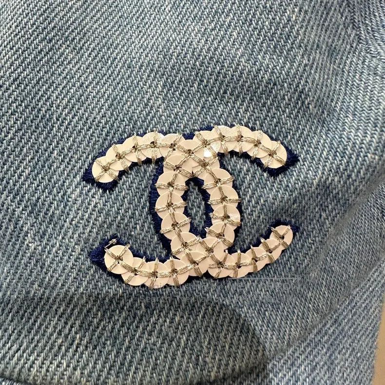 Chanel Chanel 22 Logo cowboy cap Size ONE SIZE - 4 Thumbnail