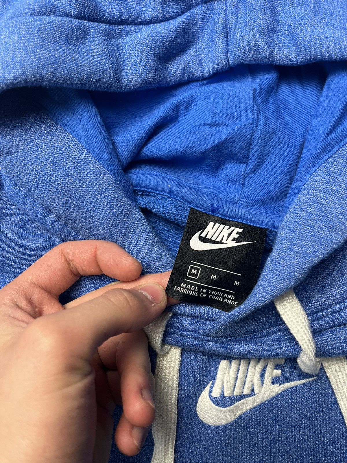 Nike Vintage Nike Hoodie Center Swoosh Logo Rare Streetwear Y2k Size US M / EU 48-50 / 2 - 20 Thumbnail