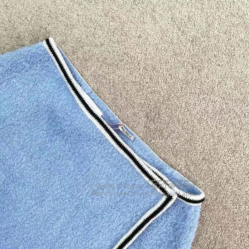 Miu Miu Miu Miu Blue Women's Skirt . Size 28" / US 6 / IT 42 - 3 Thumbnail