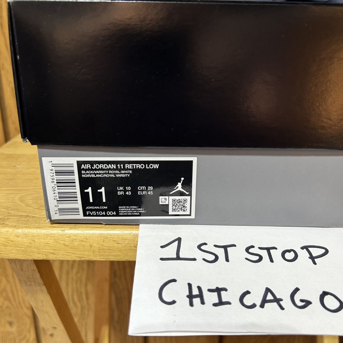 Jordan Brand × Nike Air Jordan 11 Low Retro Space Jam Mens 11 DS FV5104-004 NEW Size US 11 / EU 44 - 9 Thumbnail