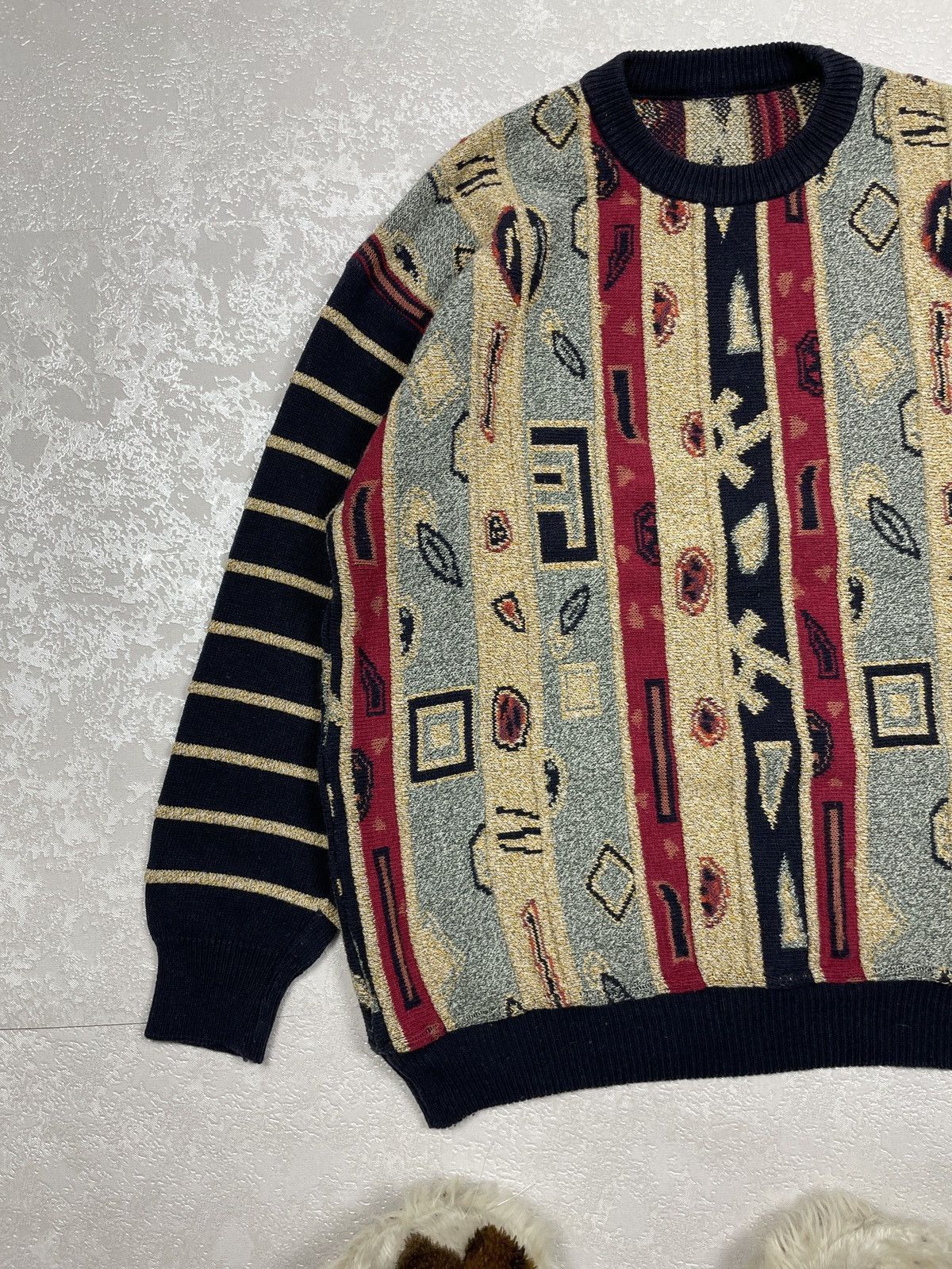 Coogi Vintage 90s 3D Coogi Style Coloured Cable Knit Sweater Size US L / EU 52-54 / 3 - 2 Thumbnail