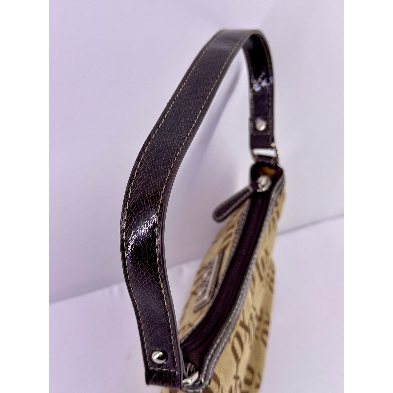 XOXO XOXO Vintage Y2K Faux Leather Trim Shoulder Mini Handbag Size ONE SIZE - 6 Thumbnail