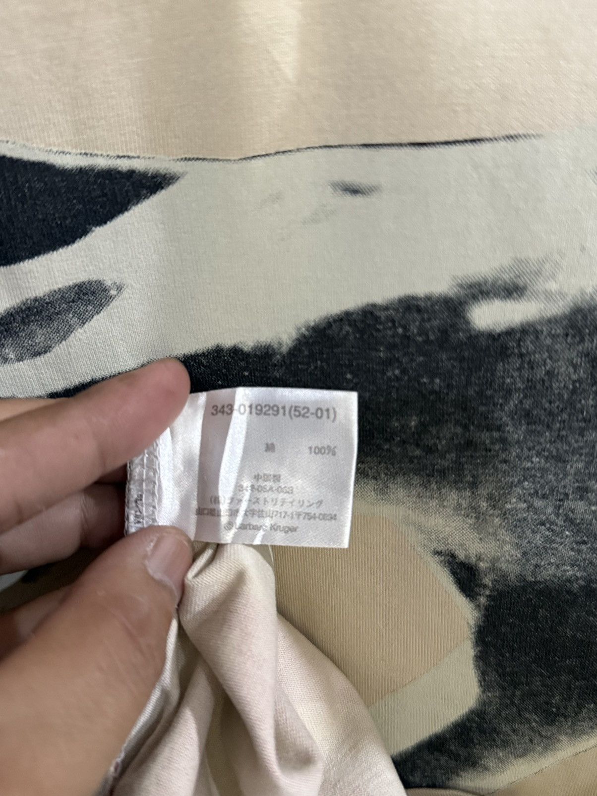 Barbara Kruger Vintage Barbara Kruger Remote Control Faded Cream Tee Size US M / EU 48-50 / 2 - 7 Thumbnail