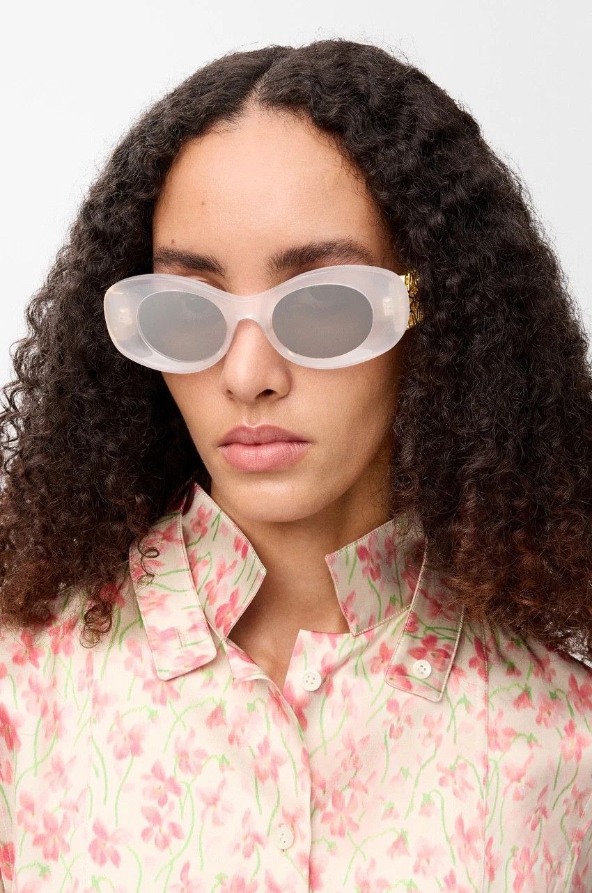 Loewe LOEWE BEVELED OVAL MAXI ANAGRAM LW40175U Gray 40175 Sunglass Size ONE SIZE - 8 Thumbnail
