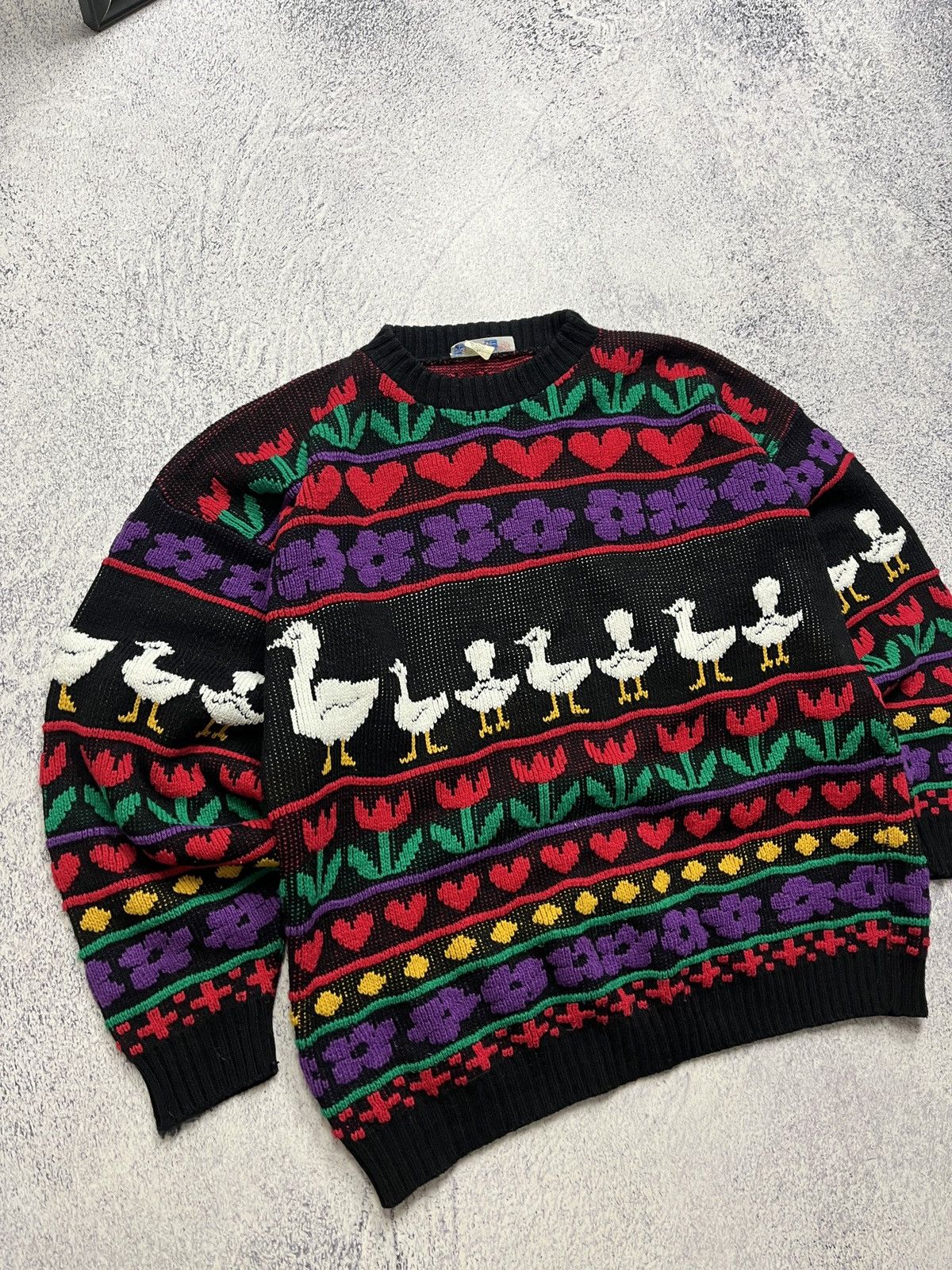 Vintage Vintage All Over Pattern “Ducks & Flowers” Knit Sweater Size US S / EU 44-46 / 1 - 4 Thumbnail