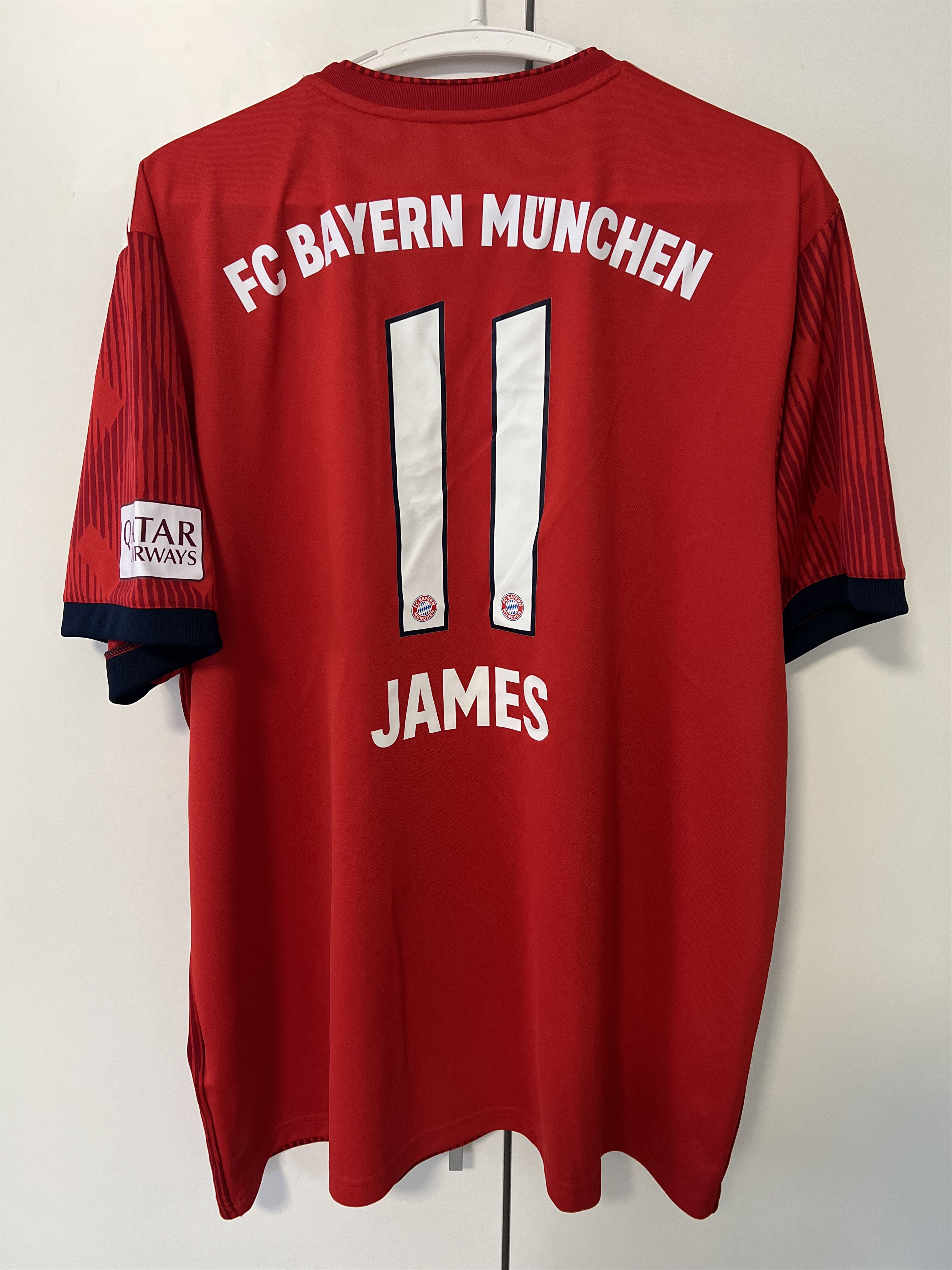 Adidas 2018-19 FC BAYERN MUNCHEN HOME #11 JAMES FOOTBALL Kit SHIRT Size US XXL / EU 58 / 5 - 12 Thumbnail
