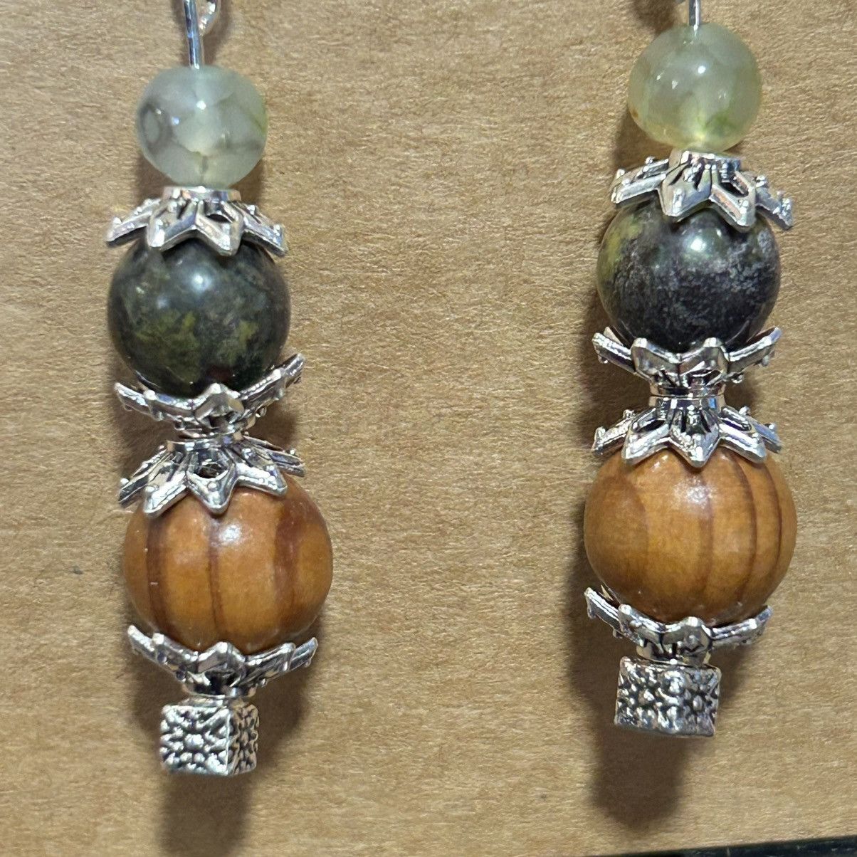 Handmade Handcrafted vintage wood bead dragon vein agate earrings Size ONE SIZE - 3 Thumbnail
