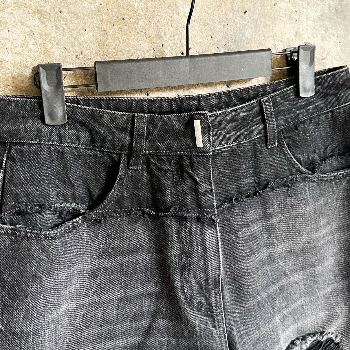 Givenchy Givenchy MMW Hybrid Thrashed Denim Shorts Size US 30 / EU 46 - 3 Thumbnail