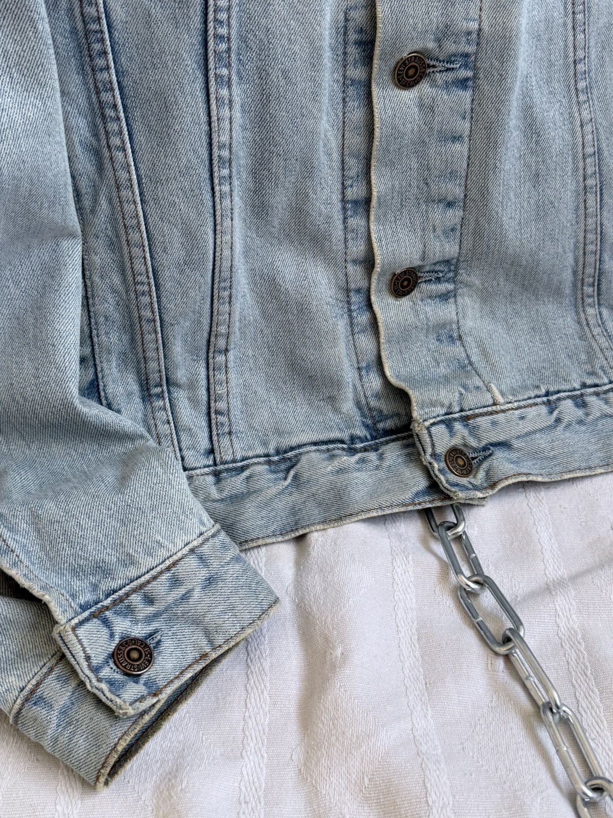 Levi's Vintage 90s Levi’s Faded Denim Jacket Size US XL / EU 56 / 4 - 2 Thumbnail