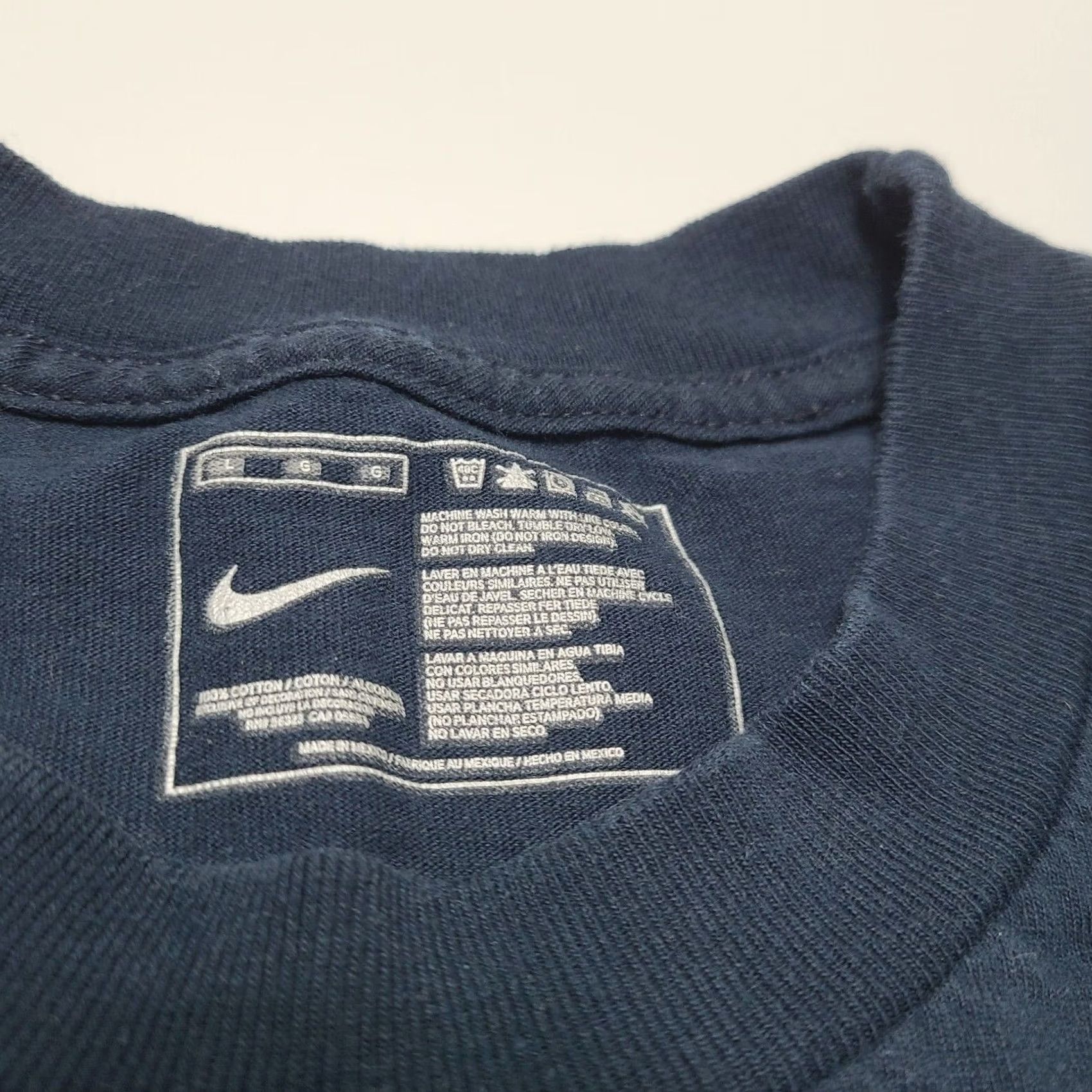 Nike Nike Football T-shirt Men Large Blue Short Sleeve Size US L / EU 52-54 / 3 - 4 Thumbnail