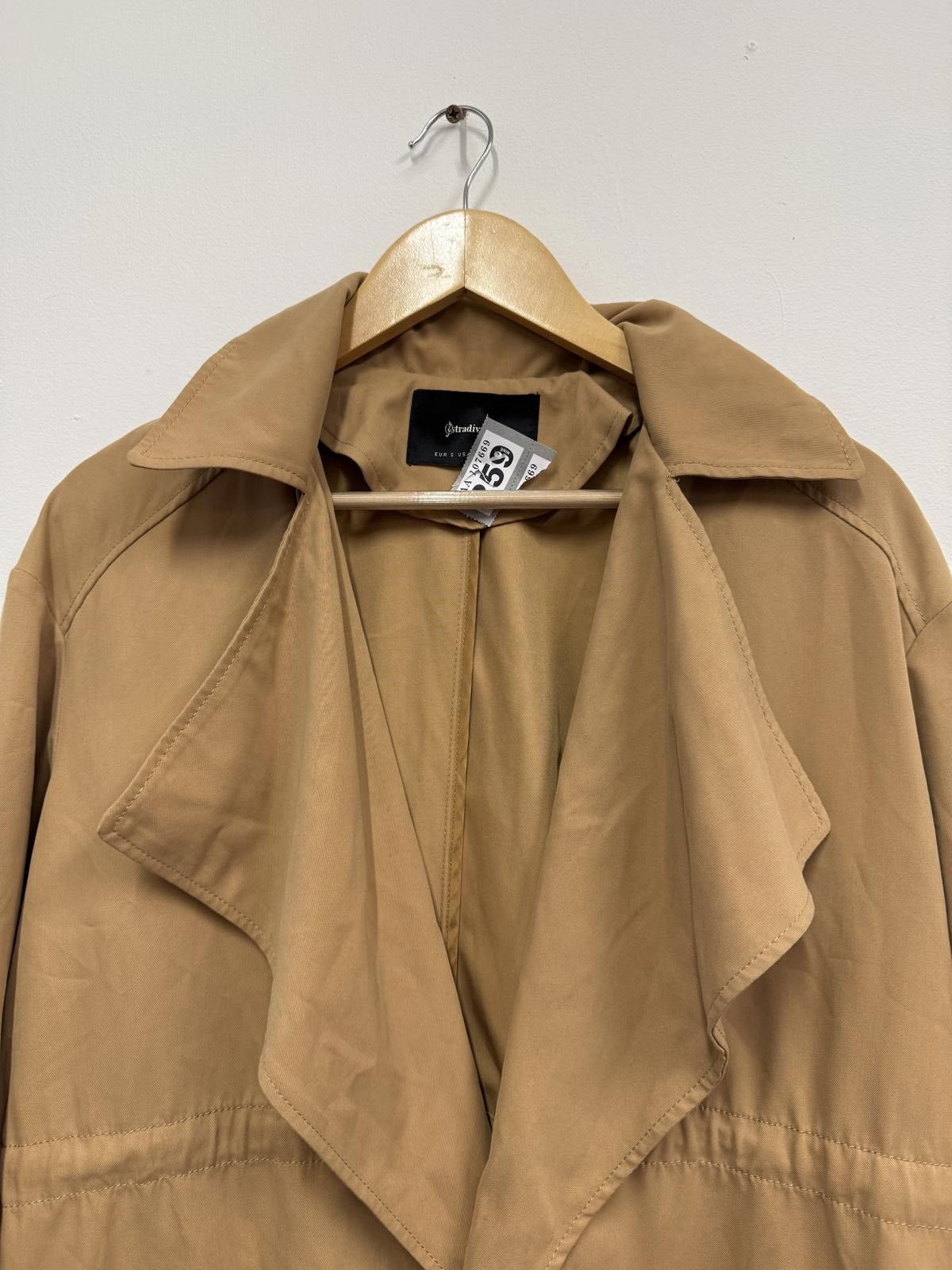 Other Stradivarius Women's Camel Trench Coat Size S / US 4 / IT 40 - 3 Thumbnail