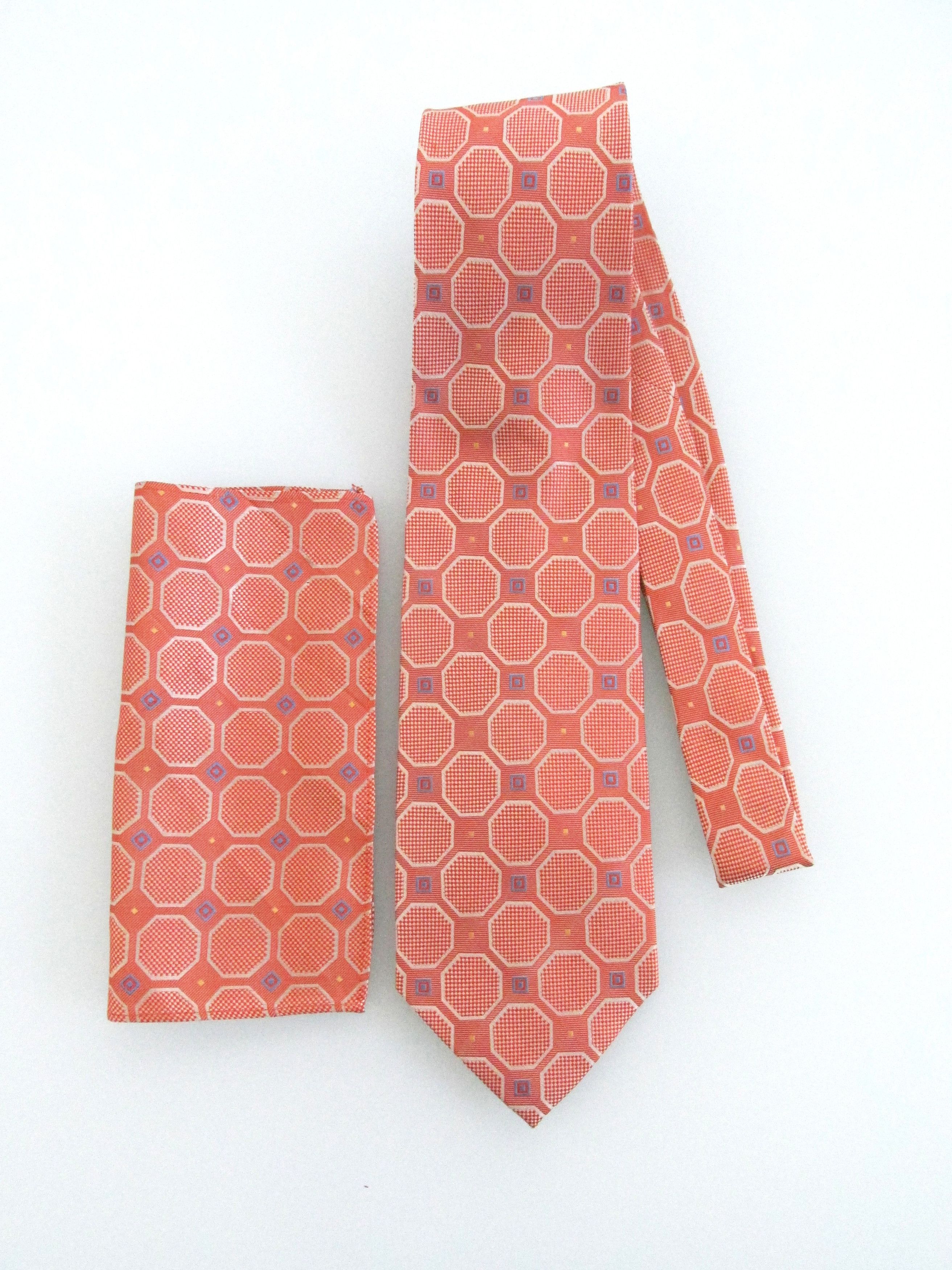 Other Karako Collection (NWOT) Men's Silk Tie & Pocket Square Set Size ONE SIZE - 1 Thumbnail