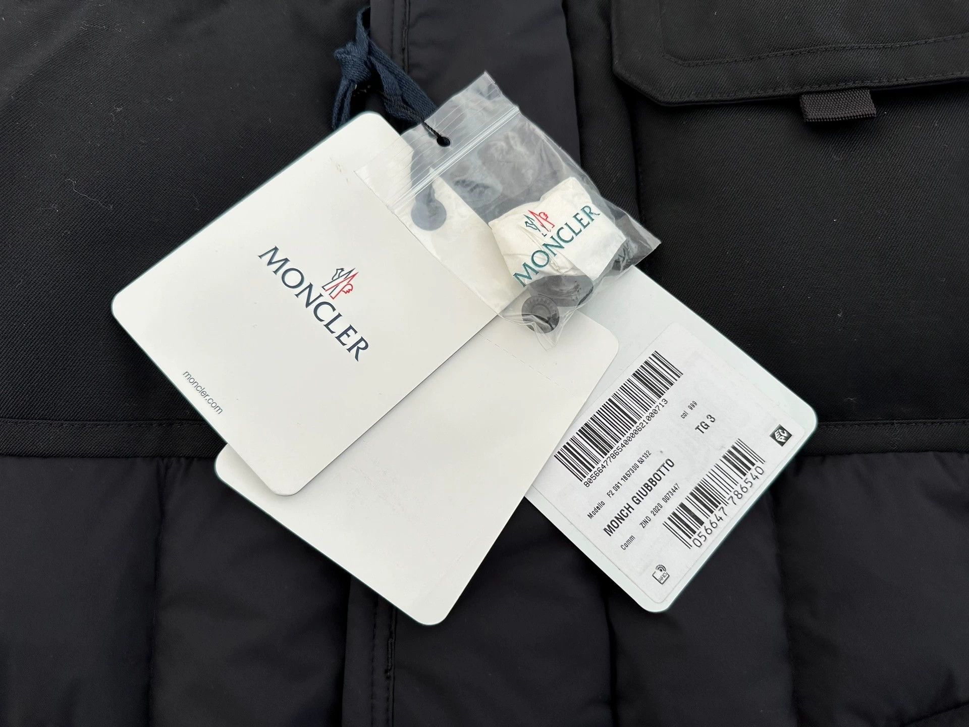 Moncler Moncler MONCH GIUBBOTTO New 3 Size US L / EU 52-54 / 3 - 7 Thumbnail