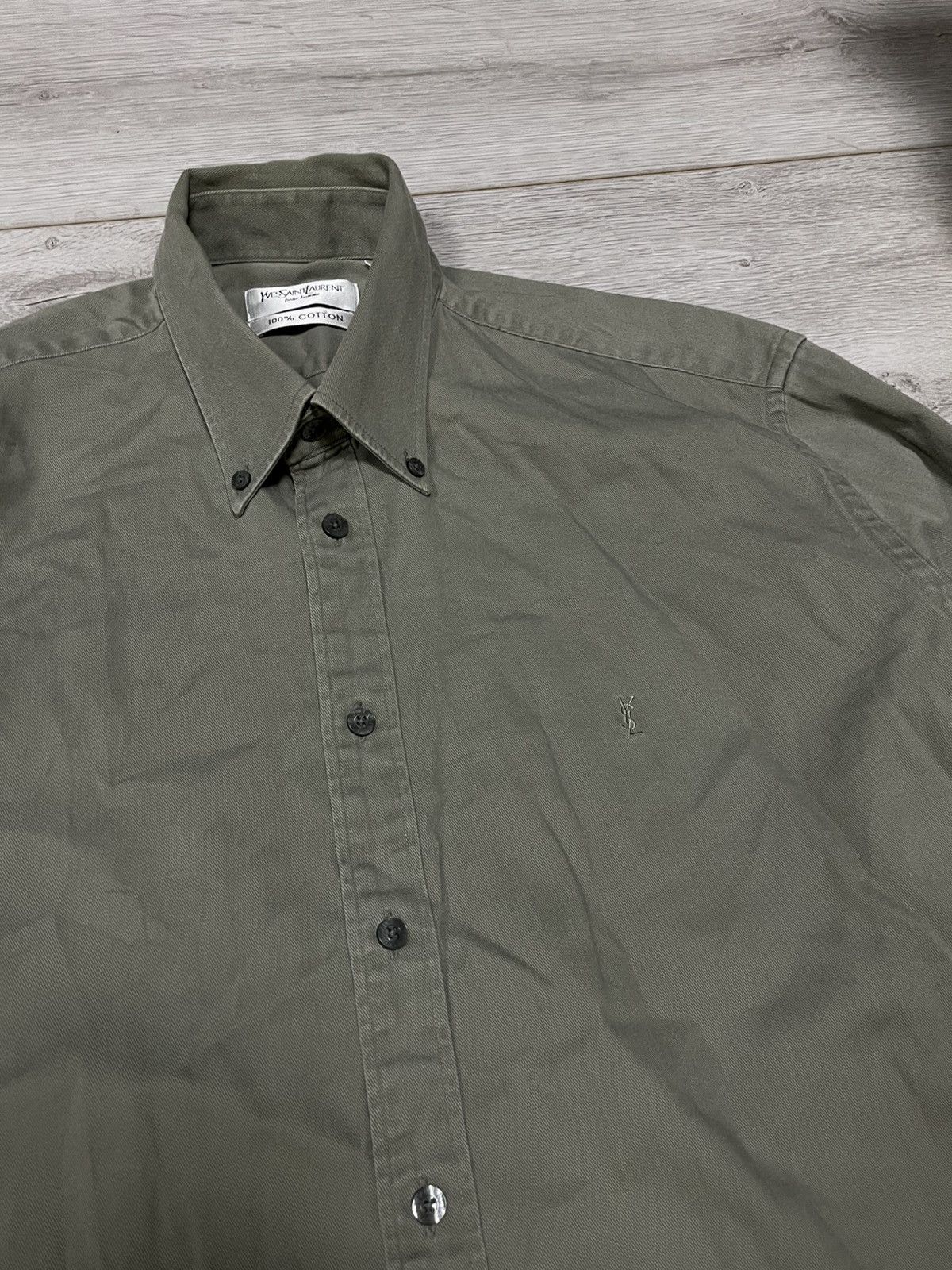 Yves Saint Laurent YSL Yves Saint Laurent overshot thick shirt buttons Size US L / EU 52-54 / 3 - 3 Thumbnail