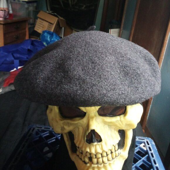 Other Vintage Hoquy Deluxe Beret Wool Size ONE SIZE - 1 Thumbnail
