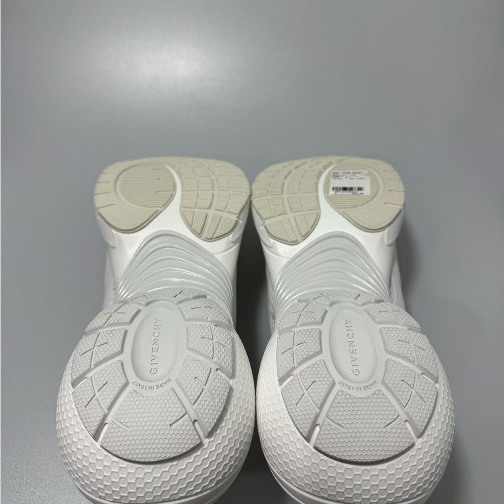 Givenchy Givenchy TK-MX Runner Sneakers White Men’s Size EU 44/US 11 Size US 11 / EU 44 - 5 Thumbnail