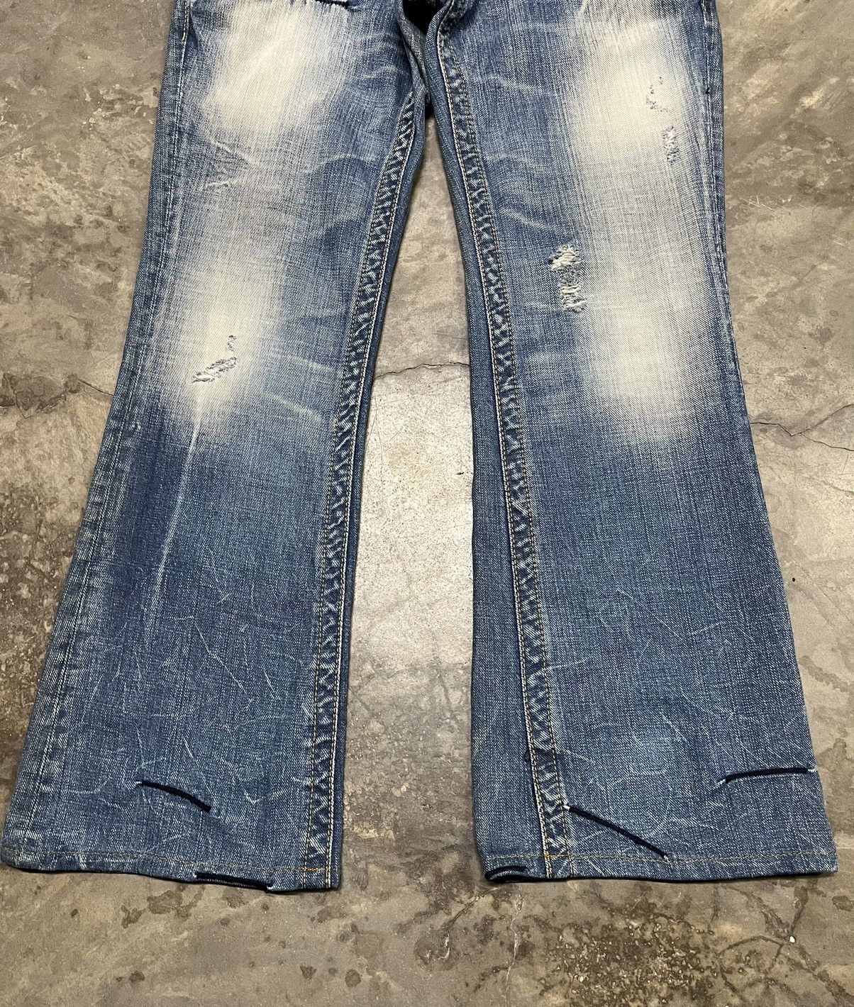 Hysteric Glamour Flare Jeans double waist Antgauge diatressed low rise Size US 30 / EU 46 - 5 Thumbnail
