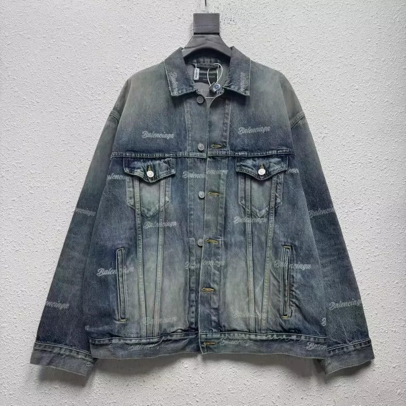 Balenciaga Balenciaga Blue full print logo denim jacket Size US S / EU 44-46 / 1 - 1 Thumbnail