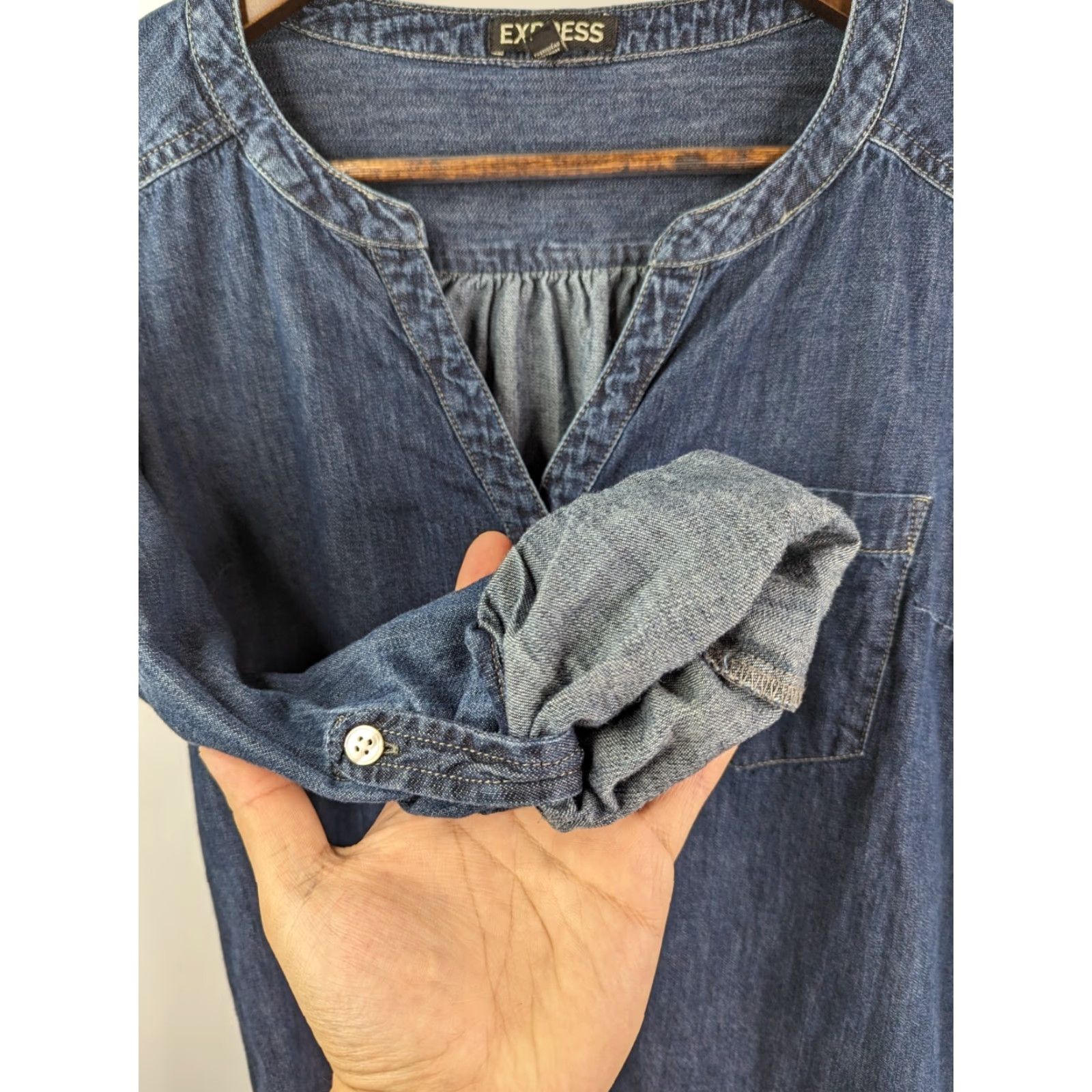 Express EXPRESS Blue Chambray Denim Mini Shirt Dress Tunic Roll Tab Sleeves Womens Small Size S / US 4 / IT 40 - 2 Thumbnail