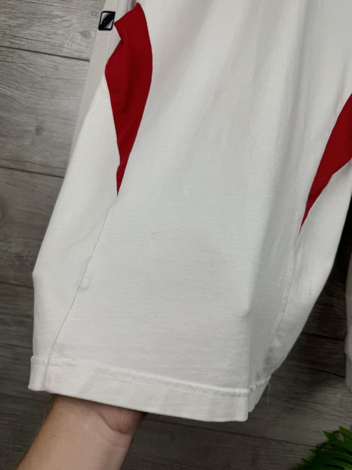 Nike Nike England 🏴󠁧󠁢󠁥󠁮󠁧󠁿 Rugby Soccer jersey vintage Size US S / EU 44-46 / 1 - 23 Thumbnail