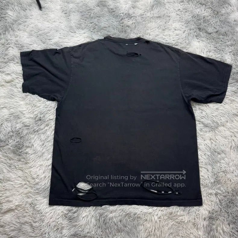 Balenciaga Balenciaga Big Destruction Short Sleeve Size US L / EU 52-54 / 3 - 5 Thumbnail