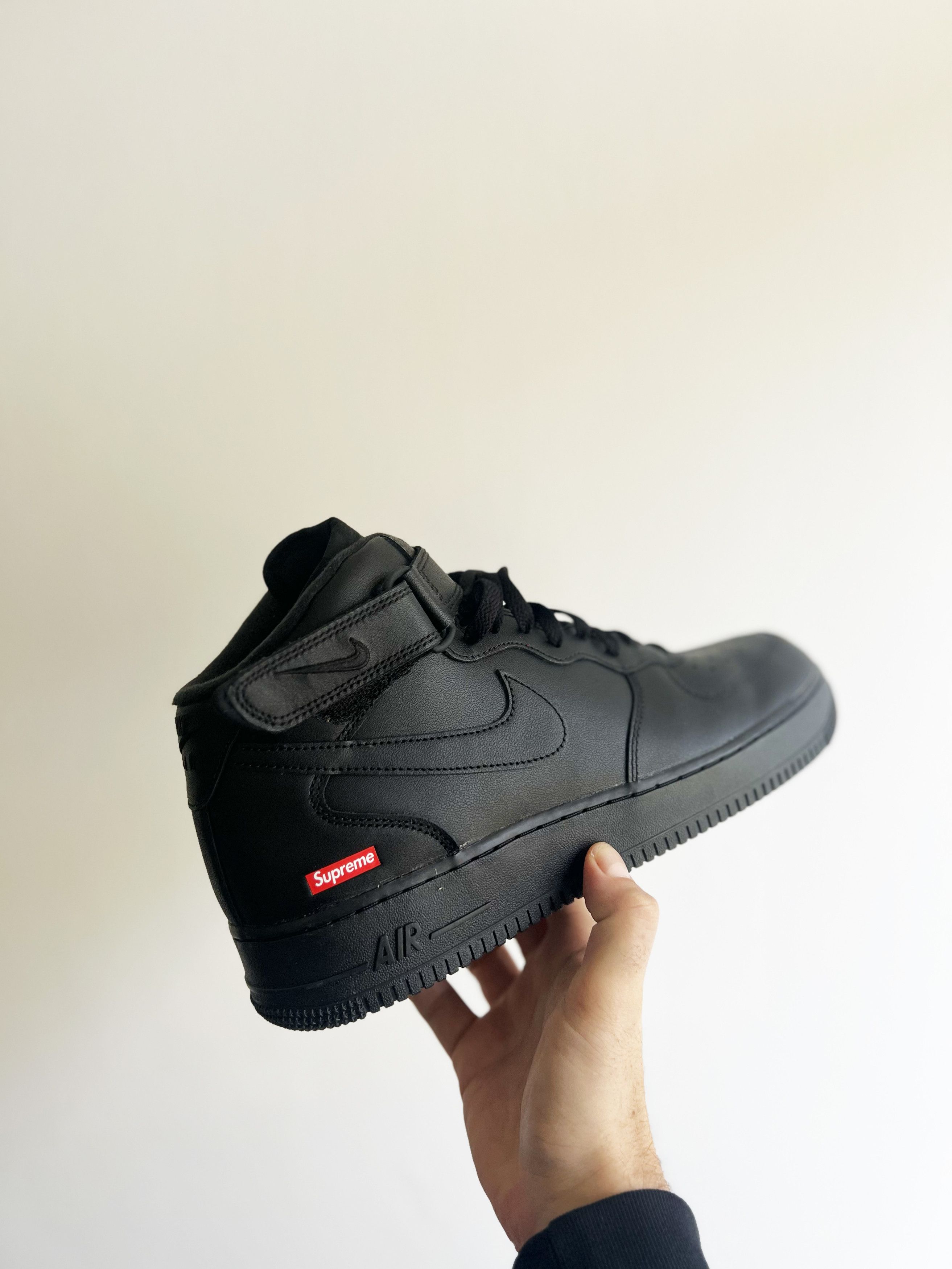 Supreme Brand New - Supreme®/Nike® Air Force 1 Mid - 45.5 EUR Size US 11.5 / EU 44-45 - 1 Thumbnail